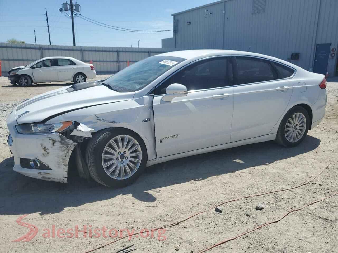2016 FORD FUSION — VIN 3FA6P0LU0GR174039