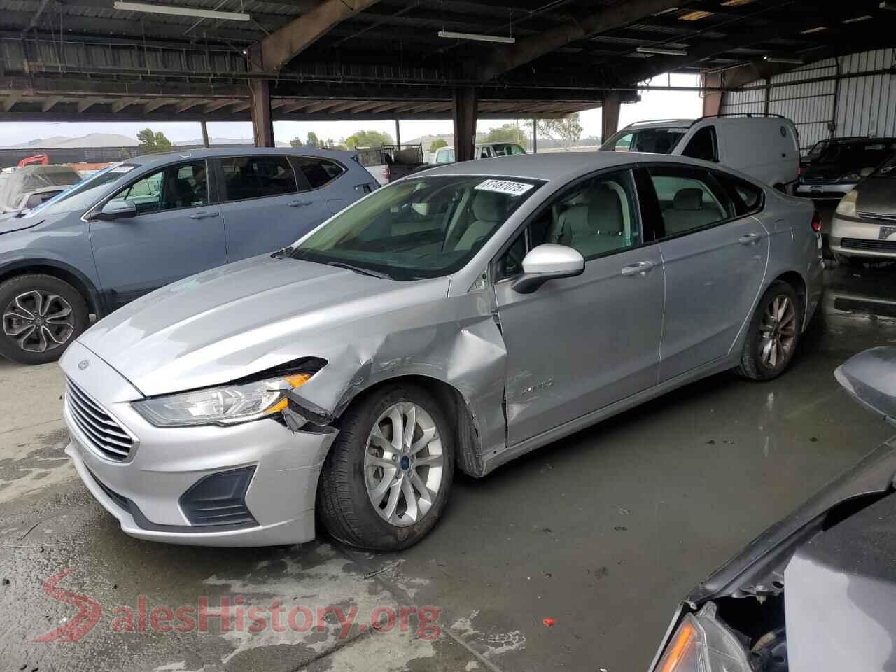 2019 FORD FUSION — VIN 3FA6P0LU0KR206724
