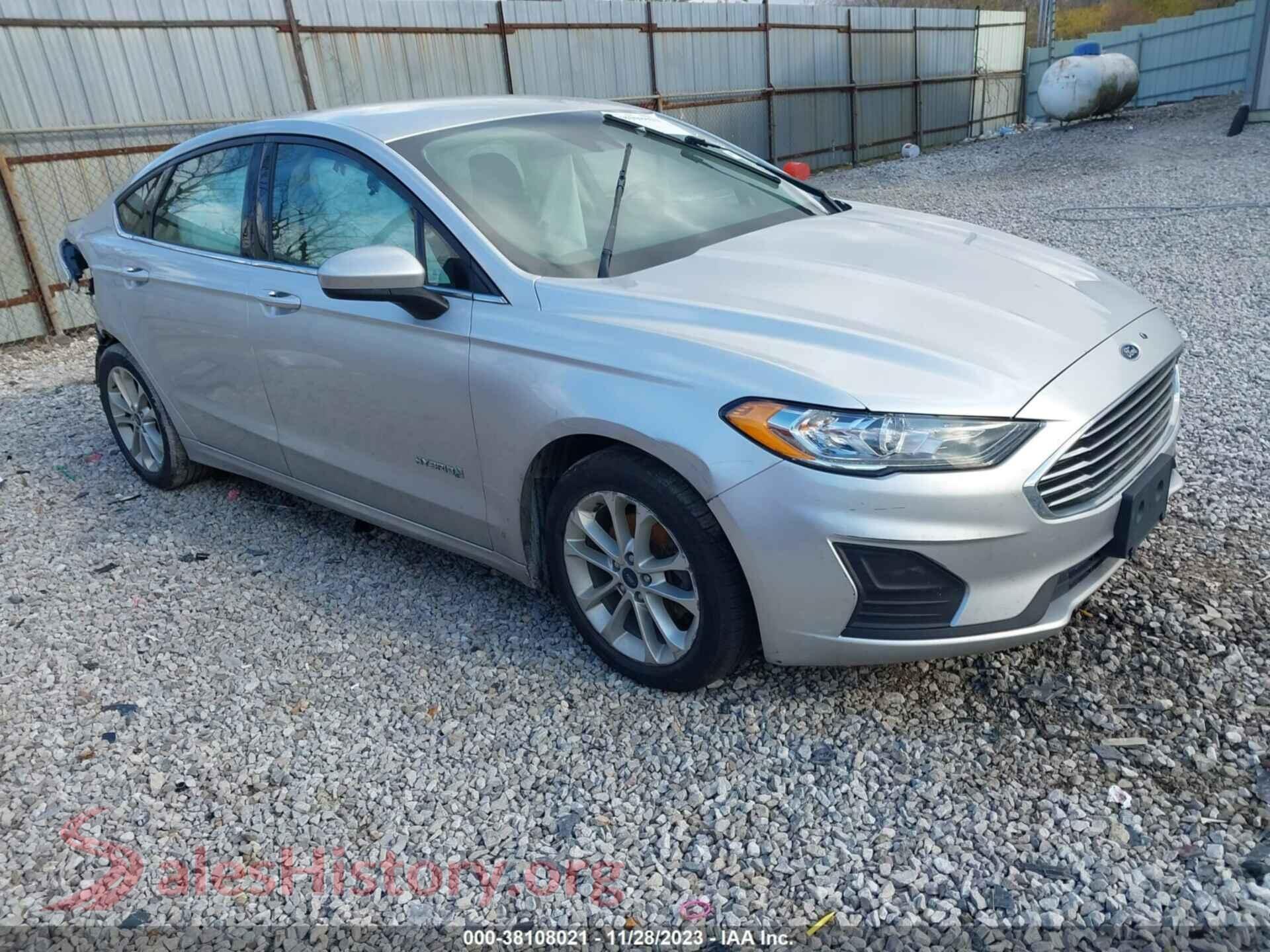 2019 FORD FUSION HYBRID — VIN 3FA6P0LU0KR226696