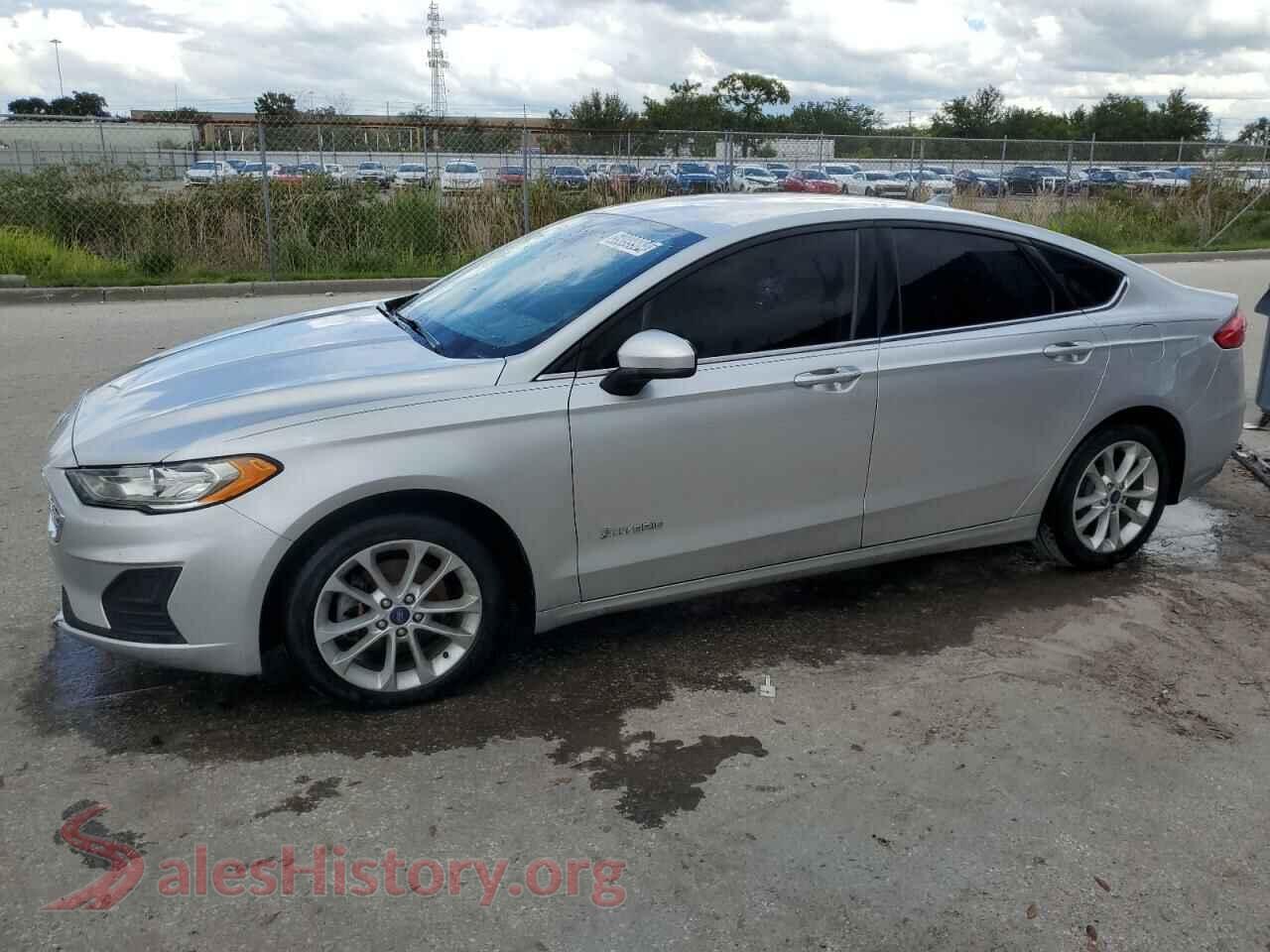 2019 FORD FUSION — VIN 3FA6P0LU1KR124601