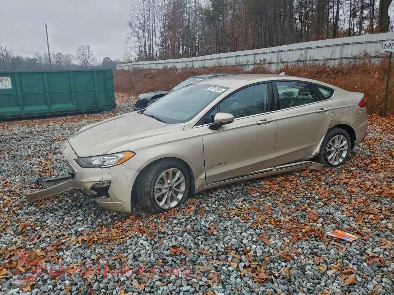 2019 FORD FUSION — VIN 3FA6P0LU1KR154875