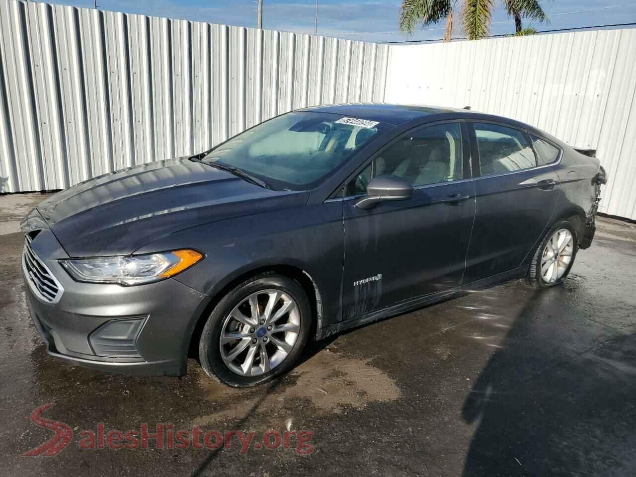 2019 FORD FUSION — VIN 3FA6P0LU2KR205624