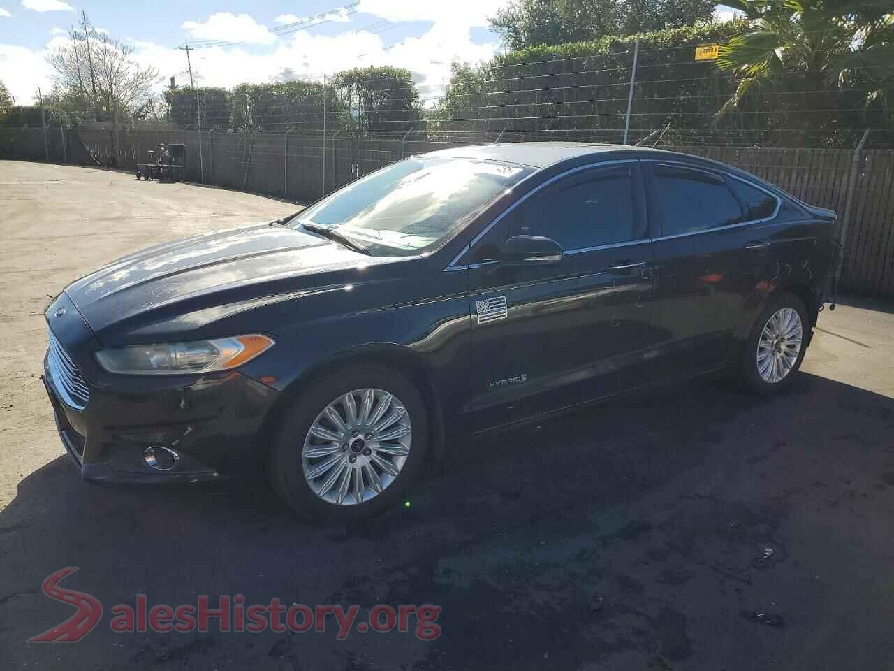 2014 FORD FUSION — VIN 3FA6P0LU3ER357481