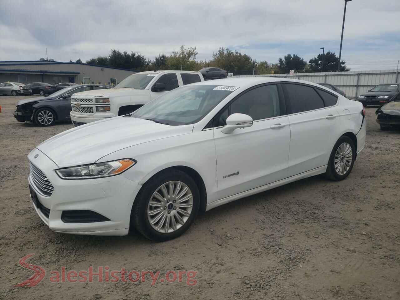 2016 FORD FUSION — VIN 3FA6P0LU3GR388605