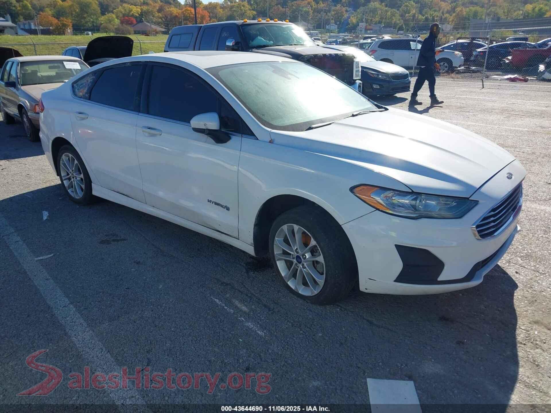 2019 FORD FUSION HYBRID — VIN 3FA6P0LU3KR120906
