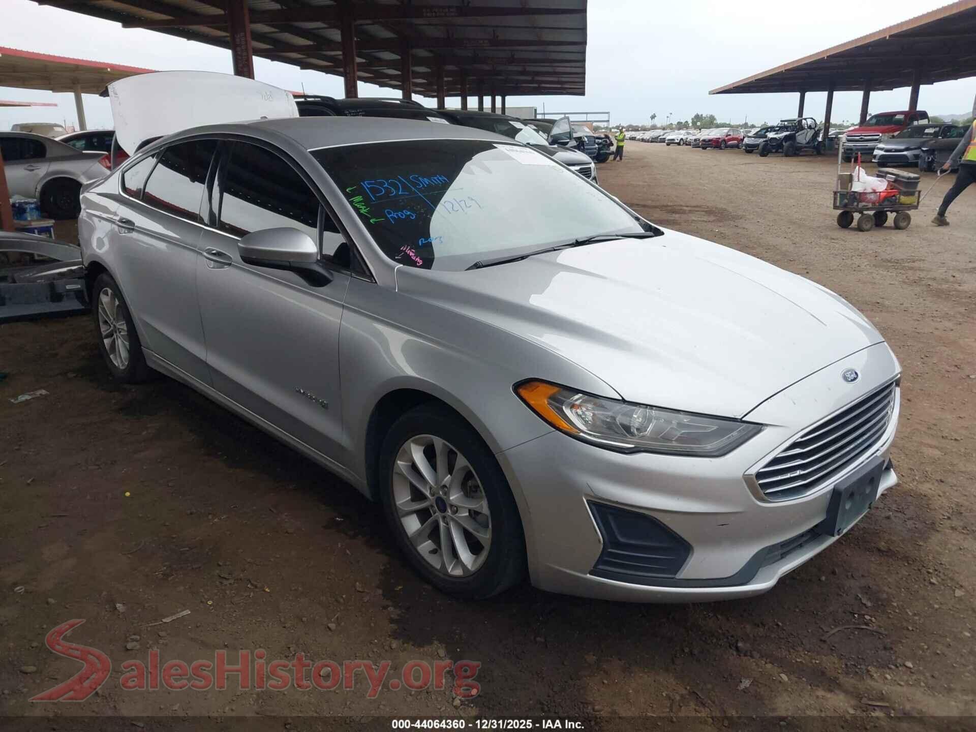 2019 FORD FUSION HYBRID — VIN 3FA6P0LU4KR272208