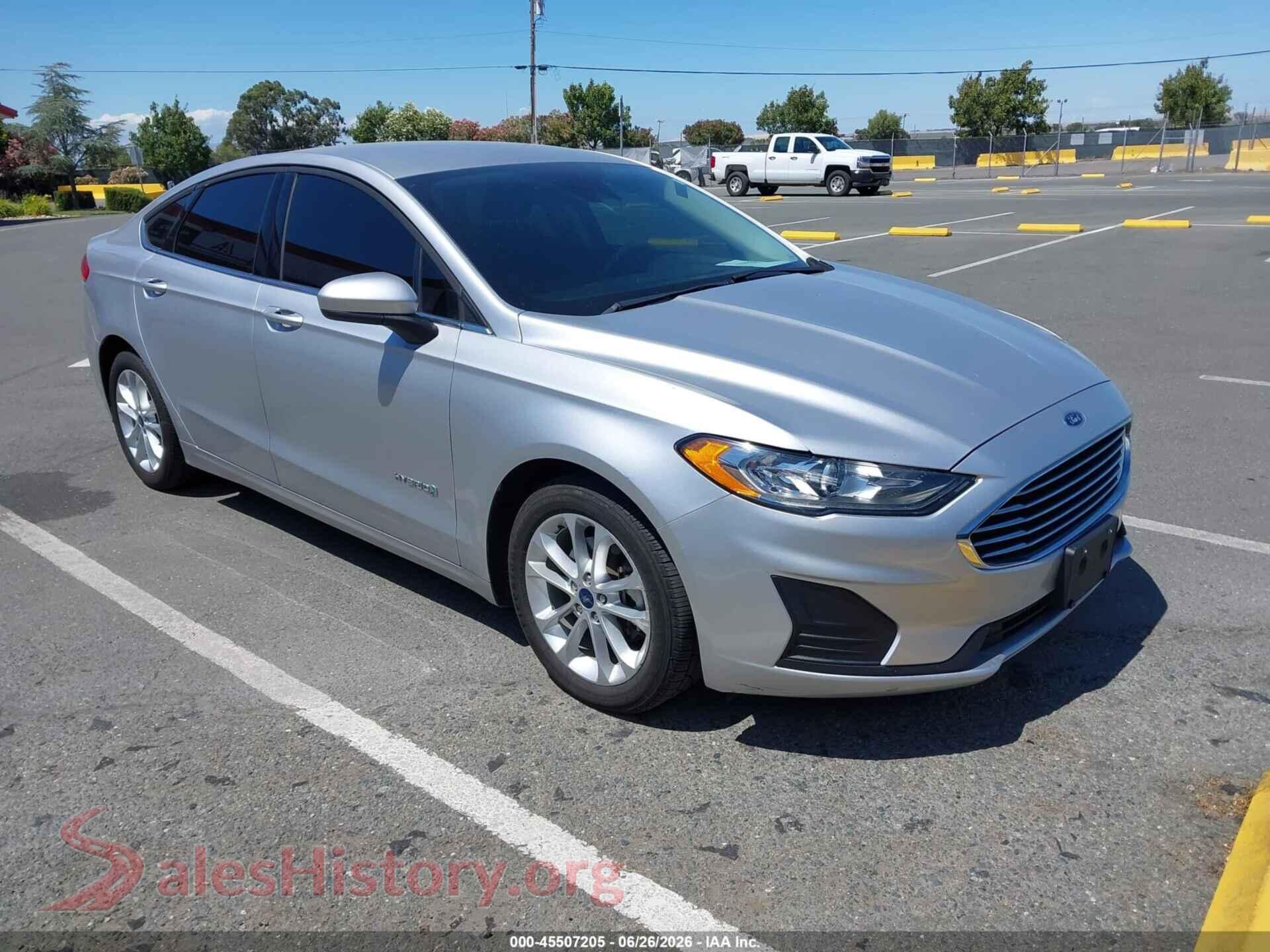 2019 FORD FUSION HYBRID — VIN 3FA6P0LU4KR274301