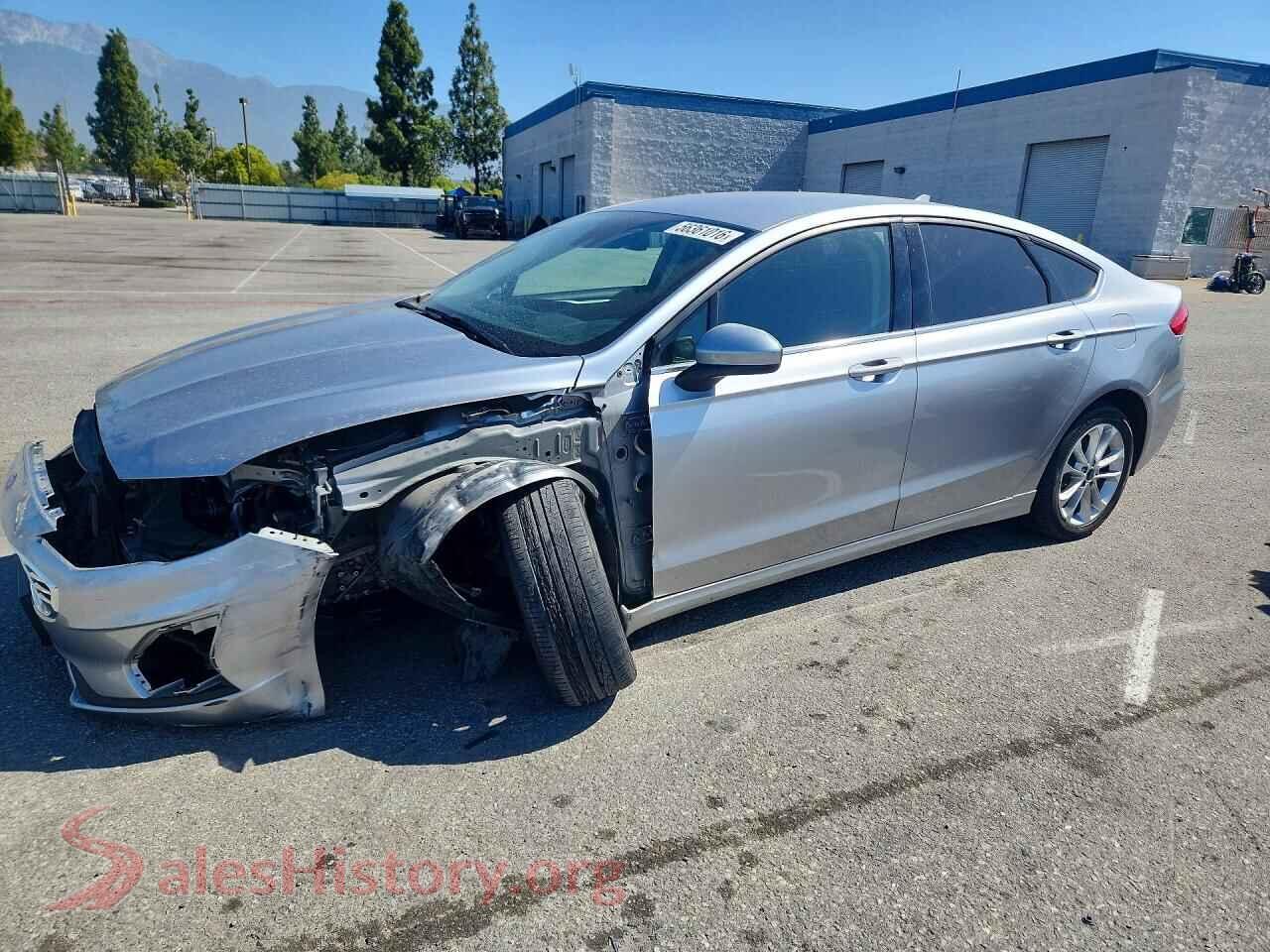 2020 FORD FUSION — VIN 3FA6P0LU5LR267228