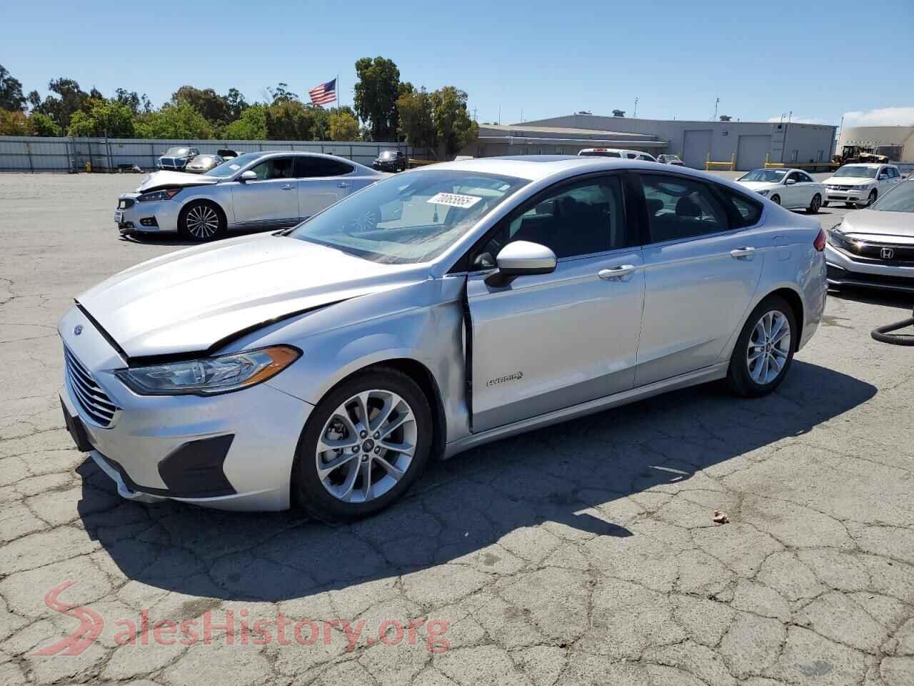 2019 FORD FUSION — VIN 3FA6P0LU6KR118373
