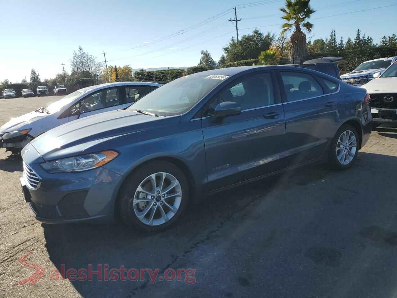2019 FORD FUSION — VIN 3FA6P0LU6KR235113