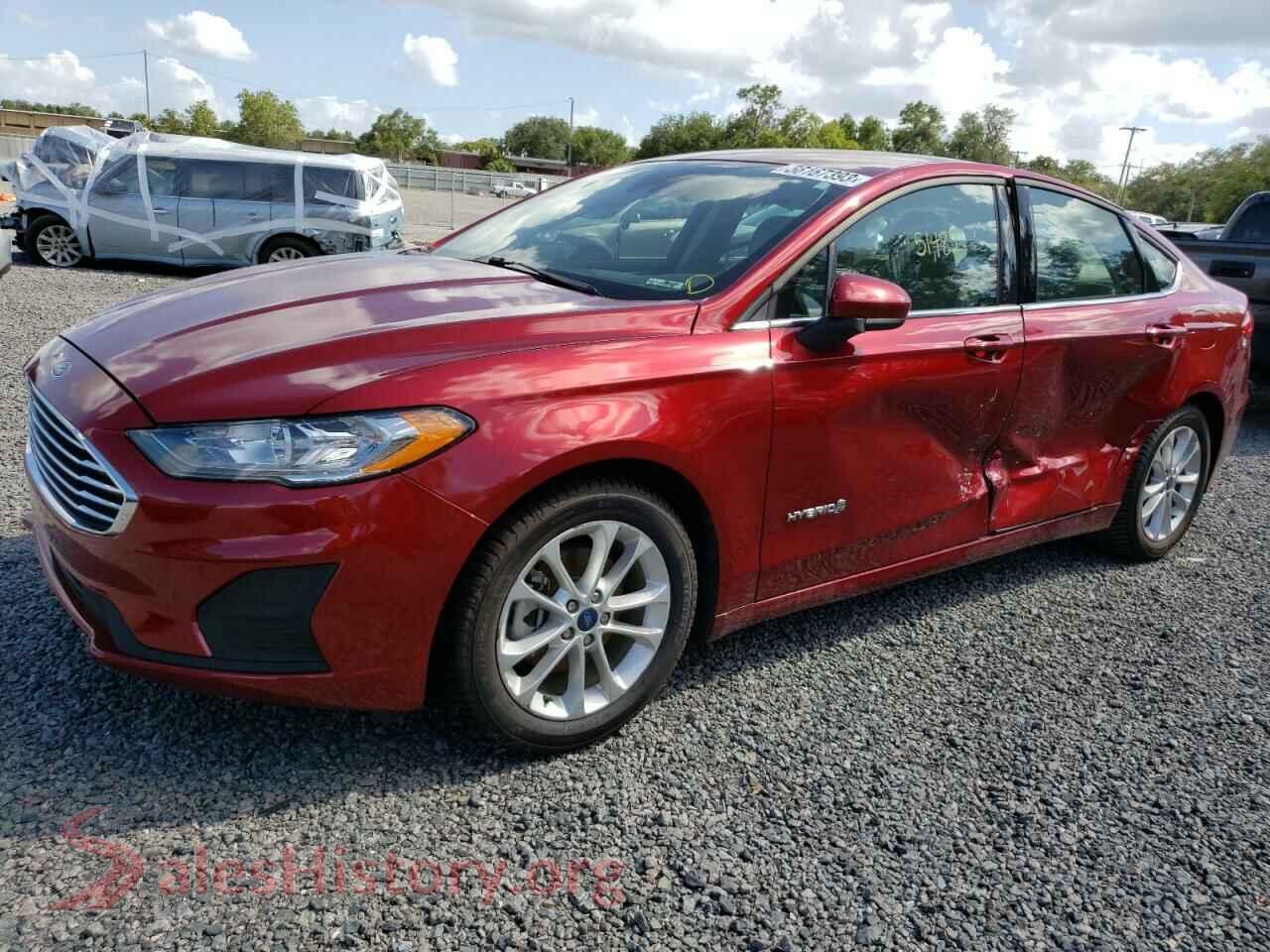 2019 FORD FUSION — VIN 3FA6P0LU7KR124621