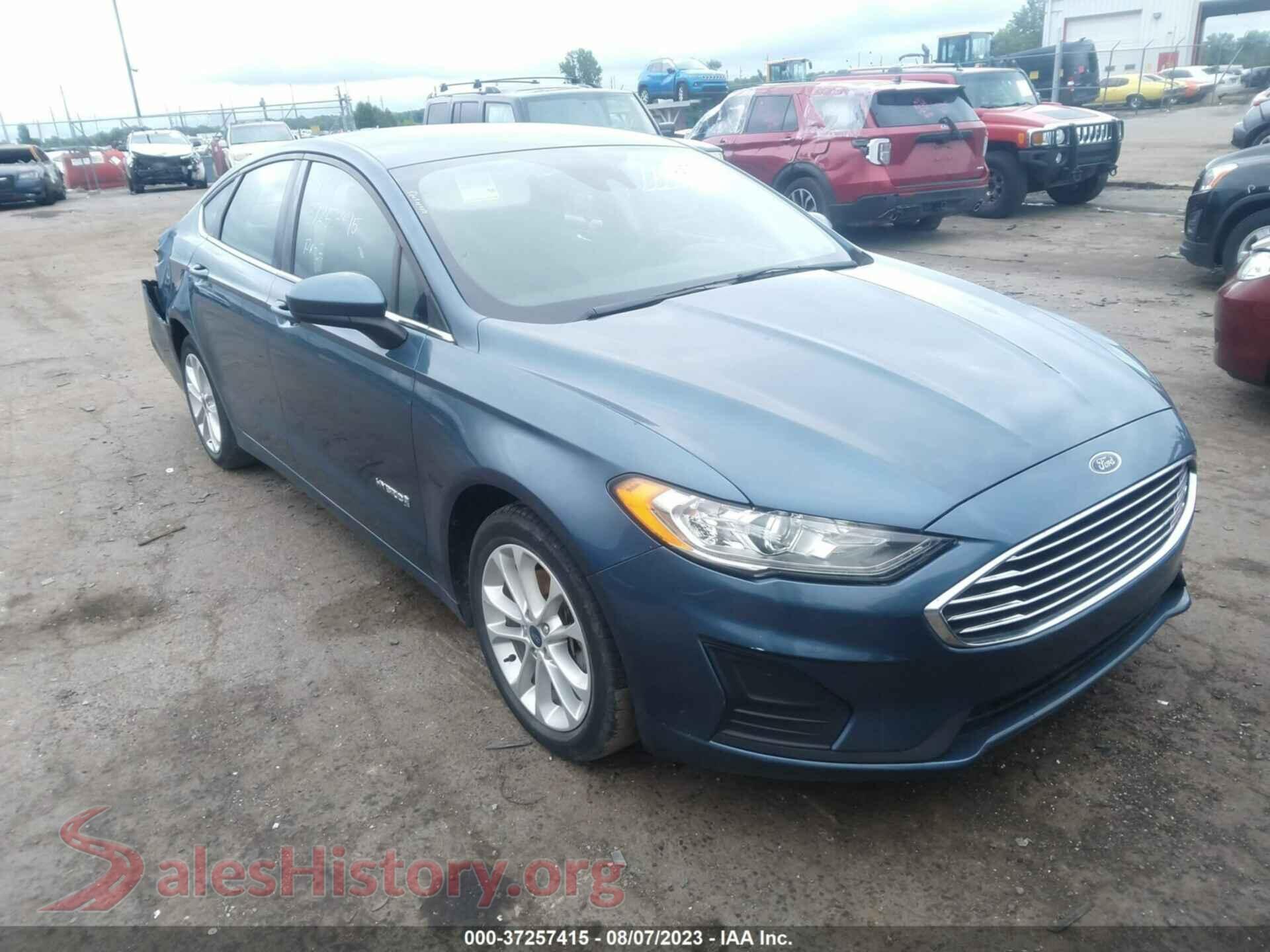 2019 FORD FUSION HYBRID — VIN 3FA6P0LU7KR196399