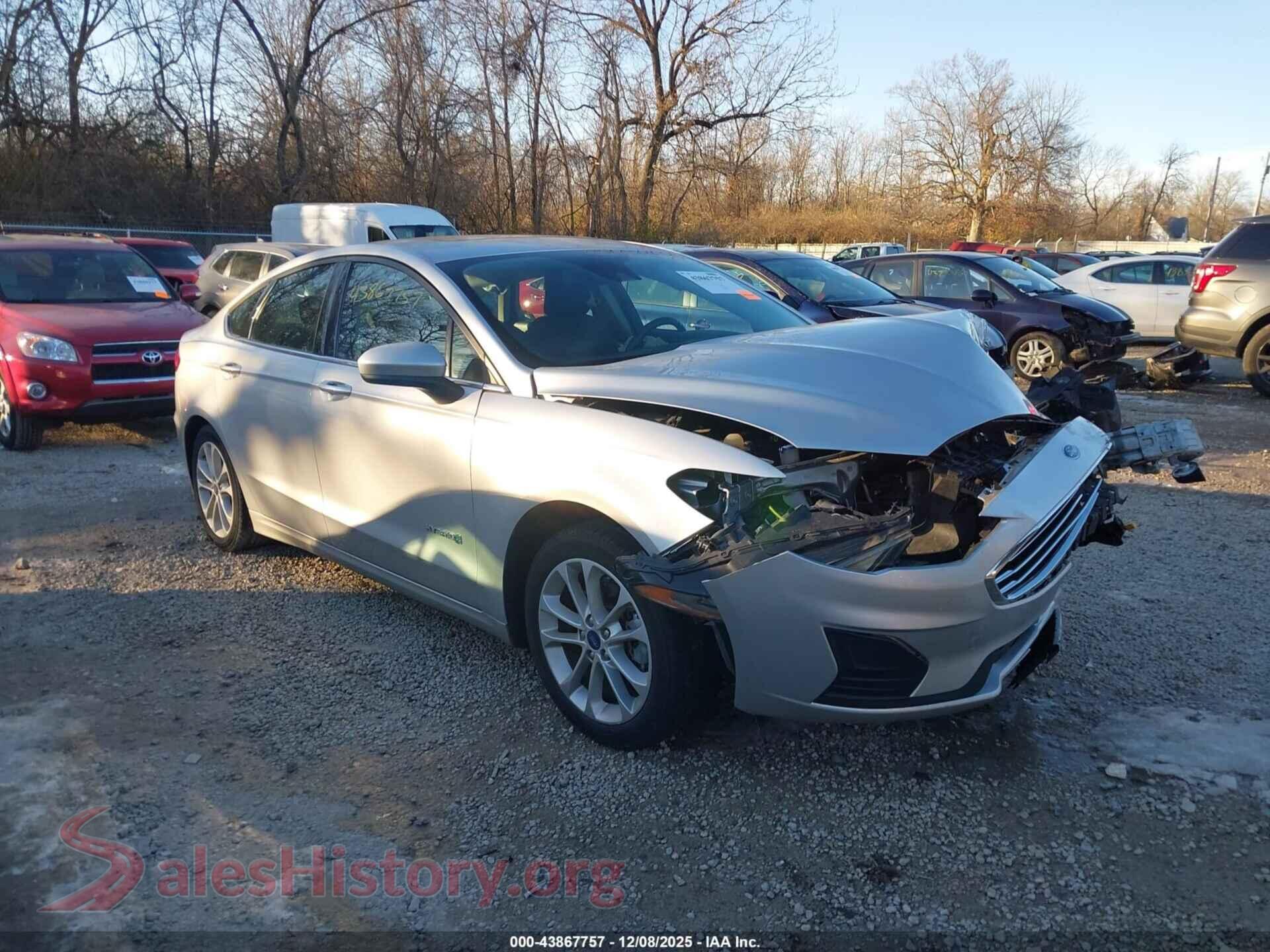 2019 FORD FUSION HYBRID — VIN 3FA6P0LU8KR106967