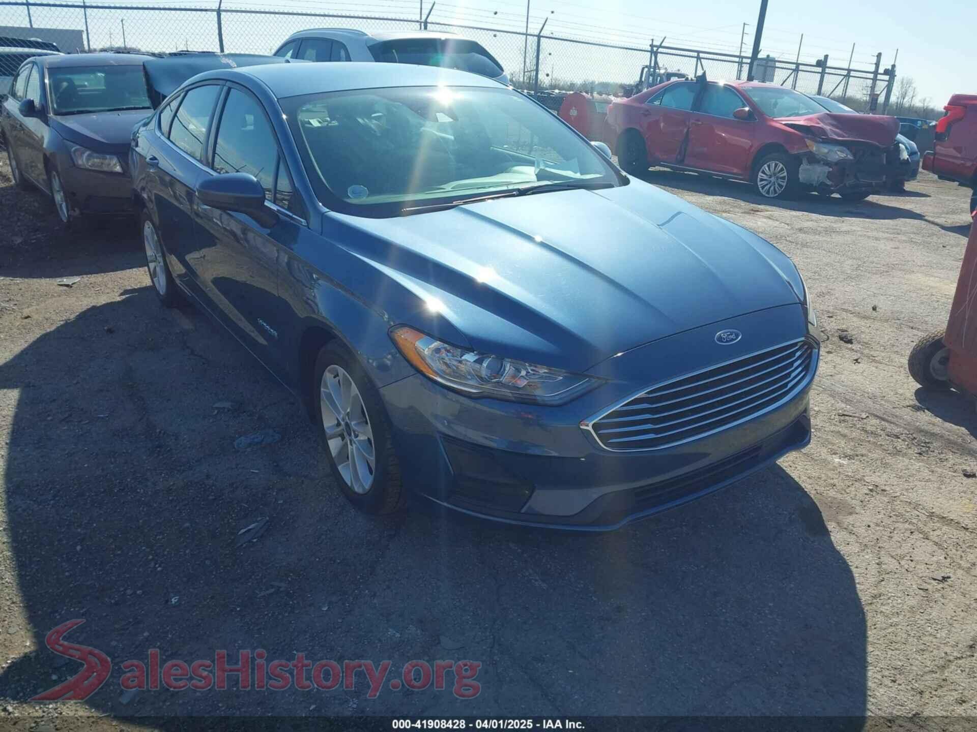 2019 FORD FUSION HYBRID — VIN 3FA6P0LU8KR131951