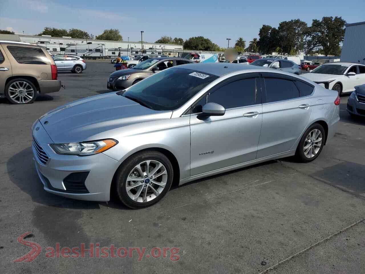 2019 FORD FUSION — VIN 3FA6P0LU8KR264287