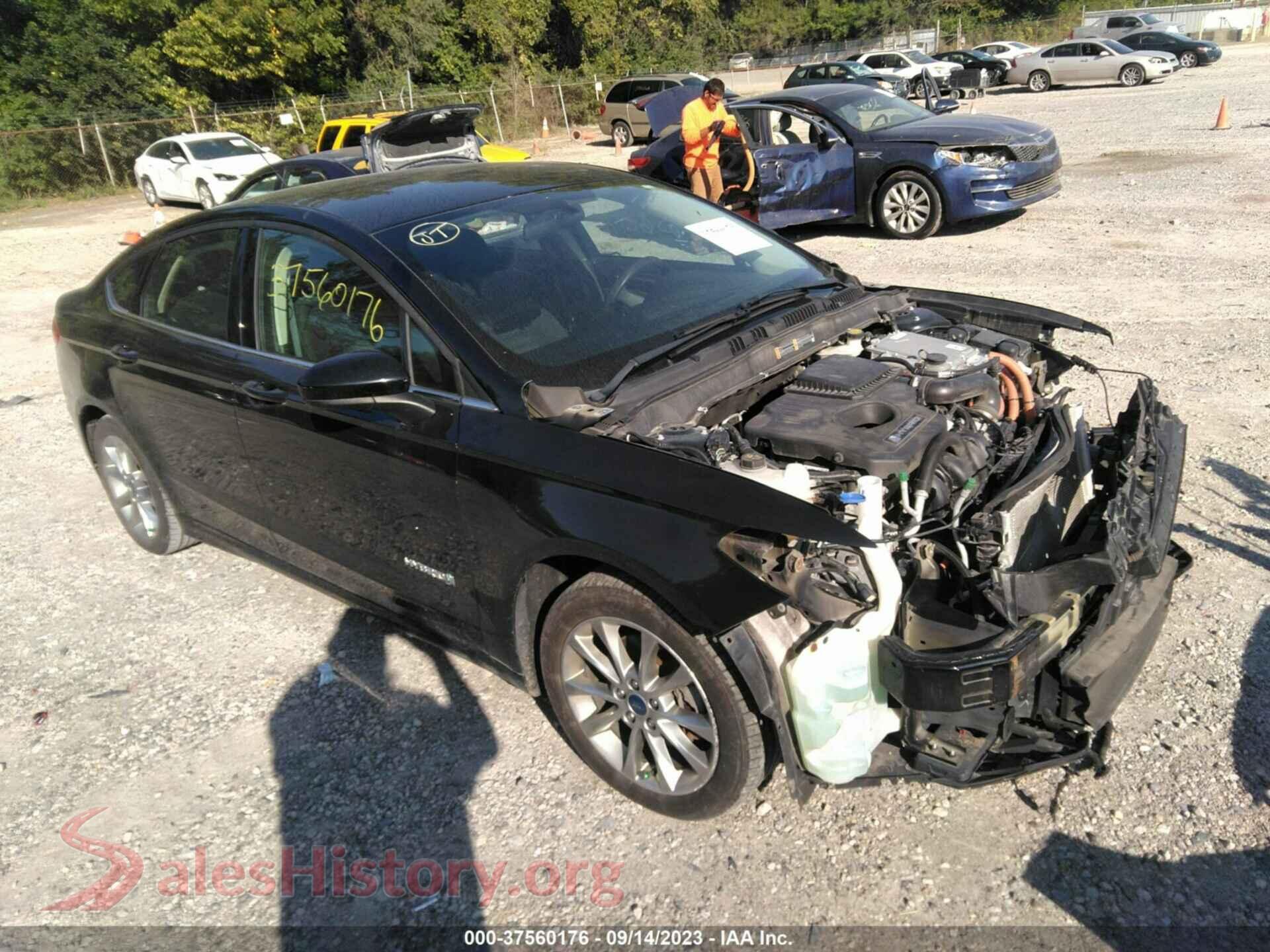 2017 FORD FUSION — VIN 3FA6P0LU9HR158410
