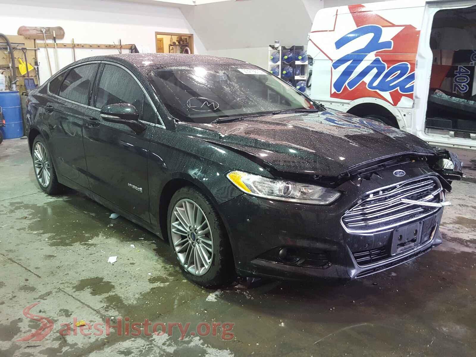 2013 FORD FUSION SE — VIN 3FA6P0LUXDR201842