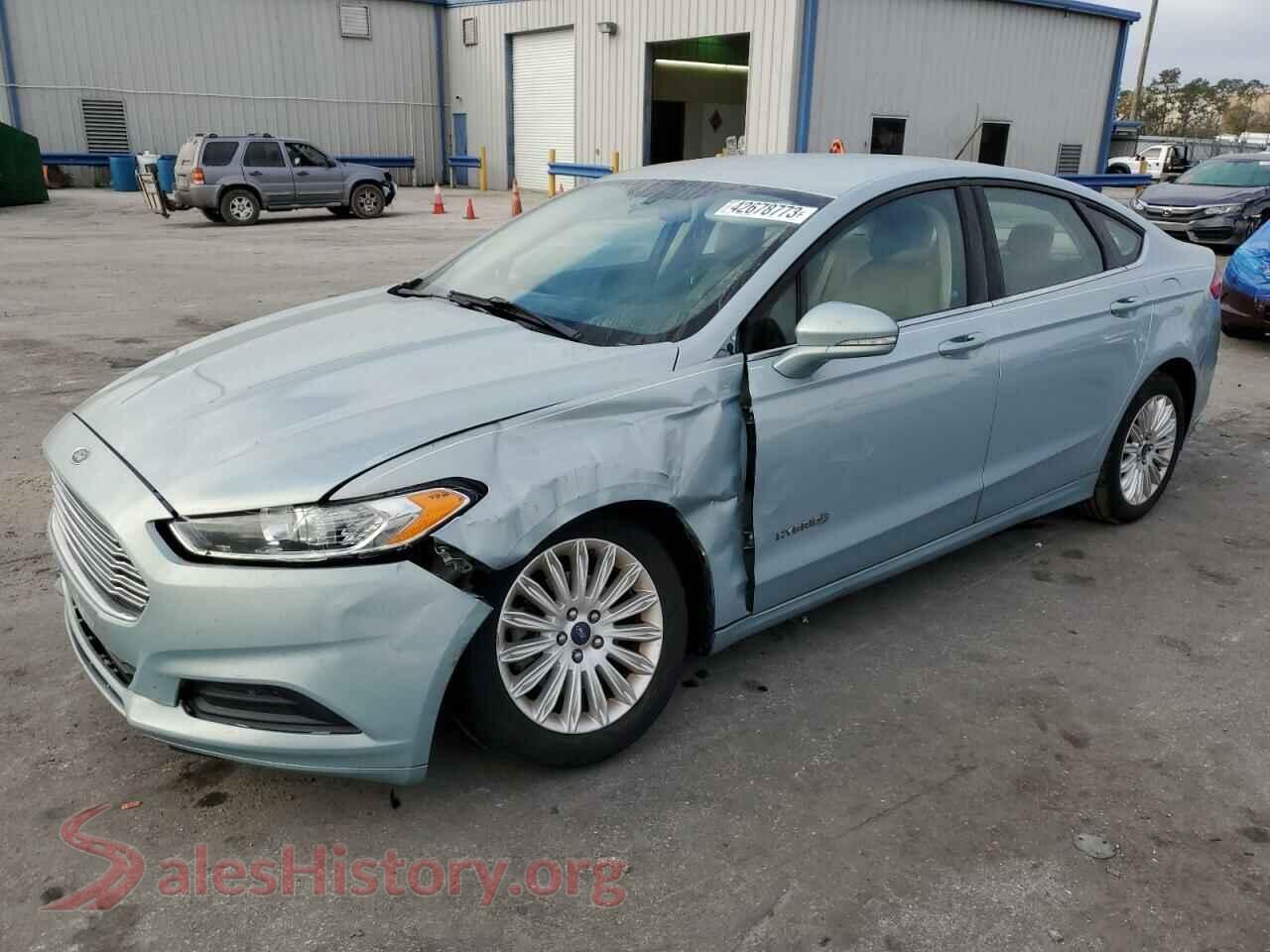 2013 FORD FUSION — VIN 3FA6P0LUXDR356701