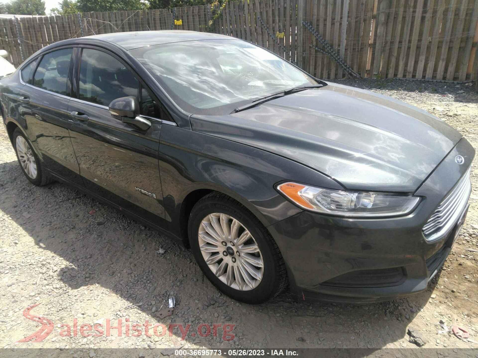 2016 FORD FUSION — VIN 3FA6P0LUXGR123891