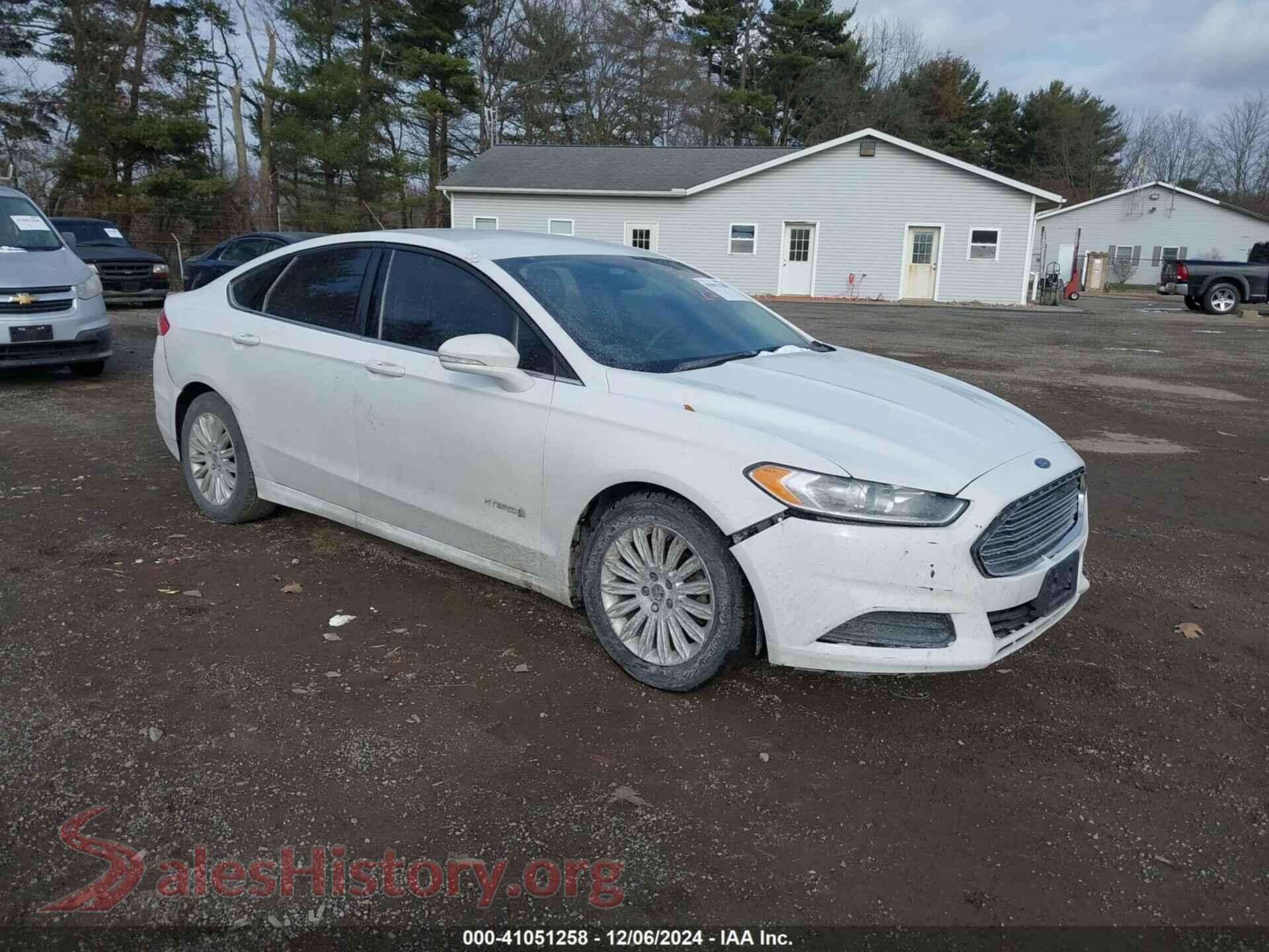 2016 FORD FUSION HYBRID — VIN 3FA6P0LUXGR349056