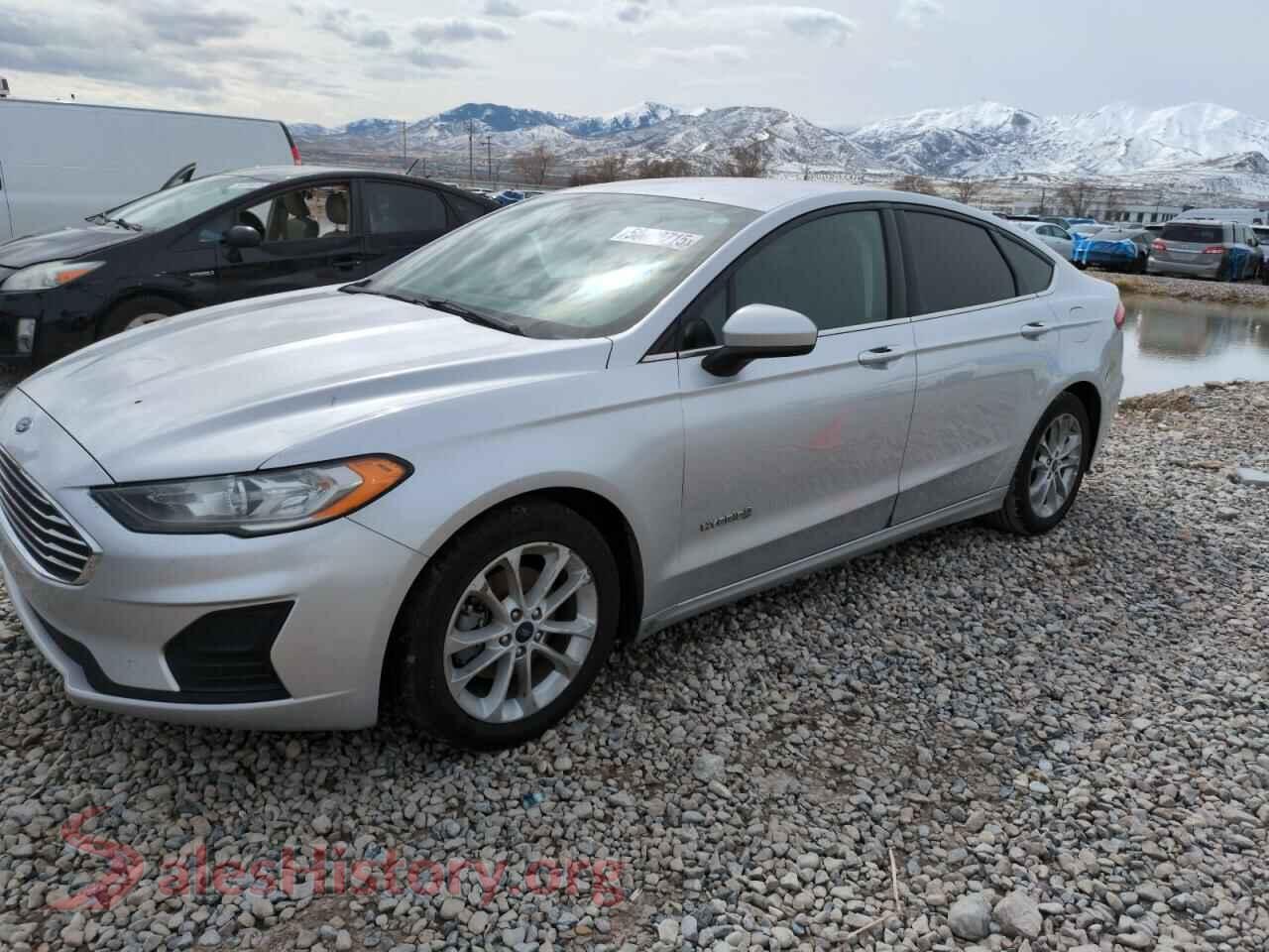 2019 FORD FUSION — VIN 3FA6P0LUXKR180293