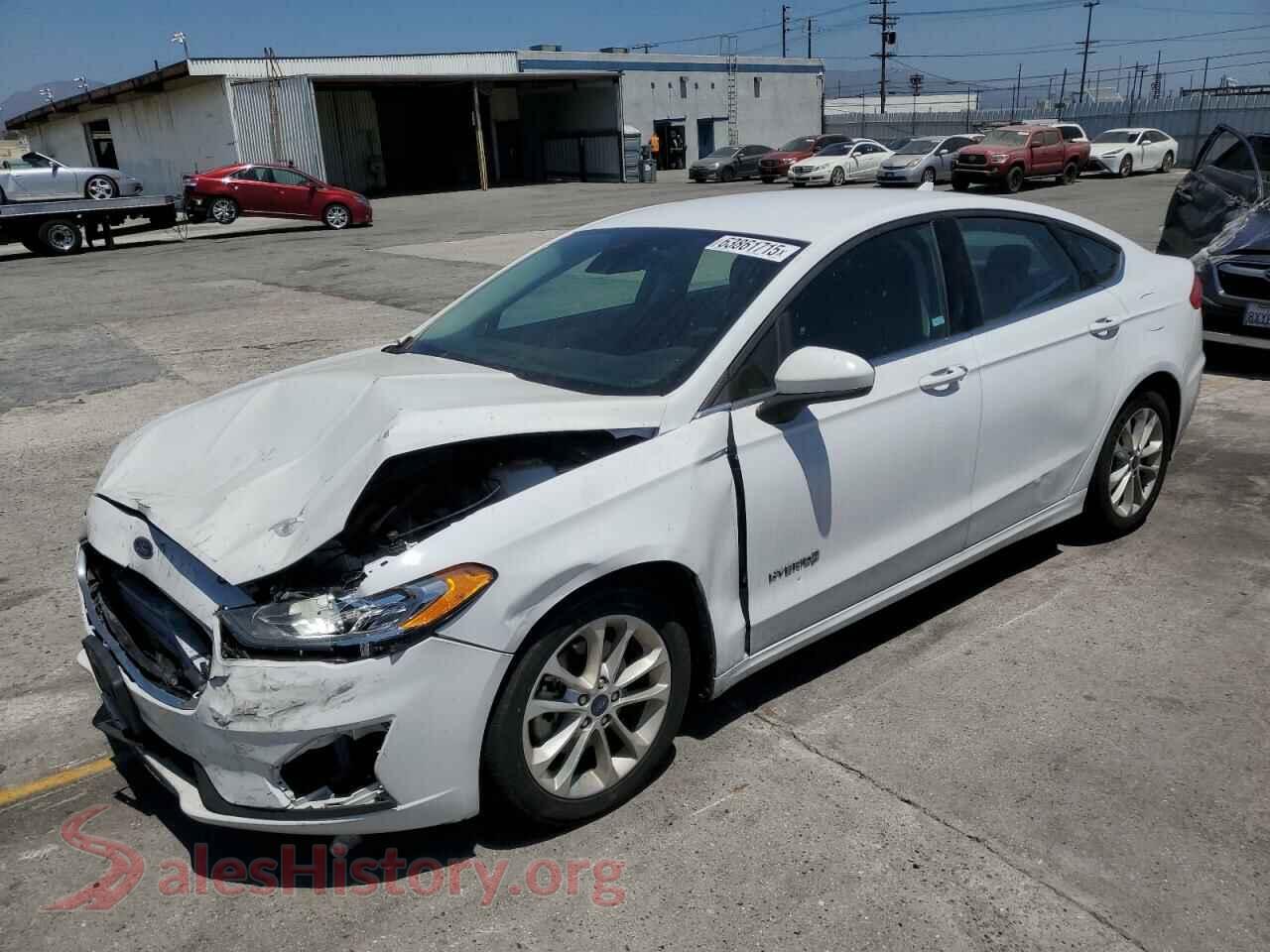 2019 FORD FUSION — VIN 3FA6P0LUXKR199863