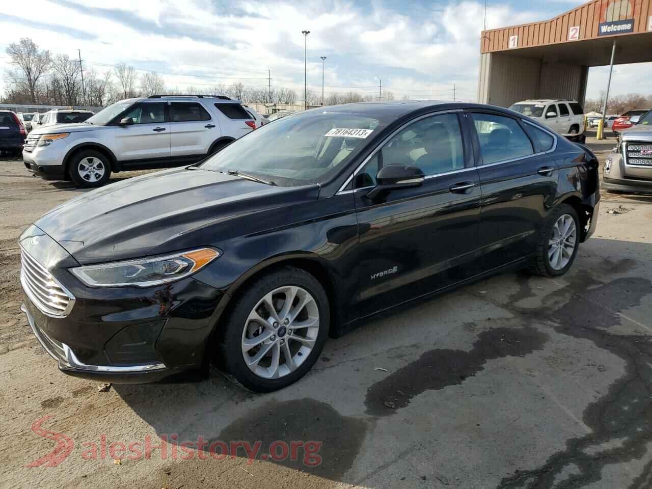 2019 FORD FUSION — VIN 3FA6P0MU2KR155869