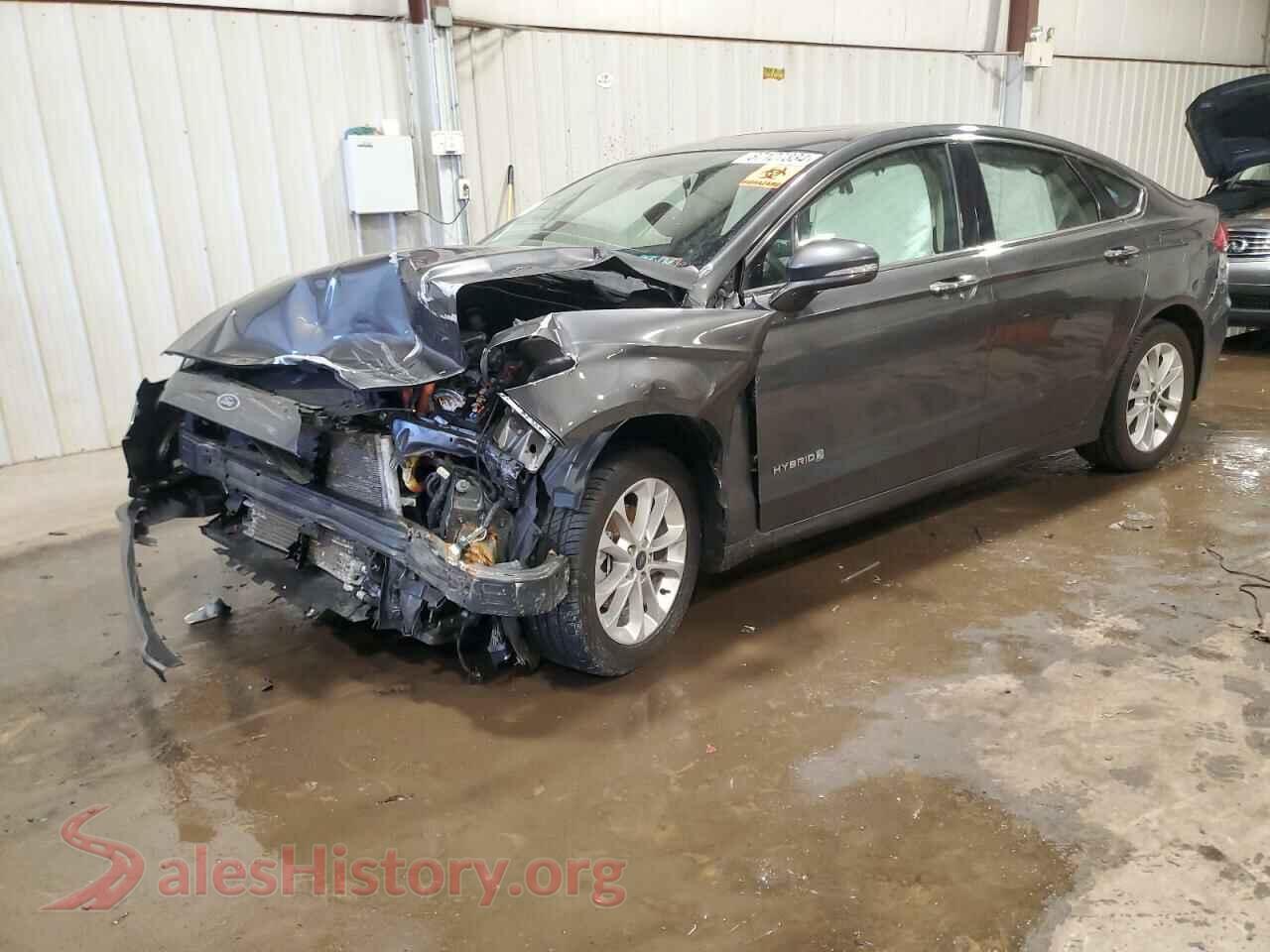 2019 FORD FUSION — VIN 3FA6P0MU5KR192589