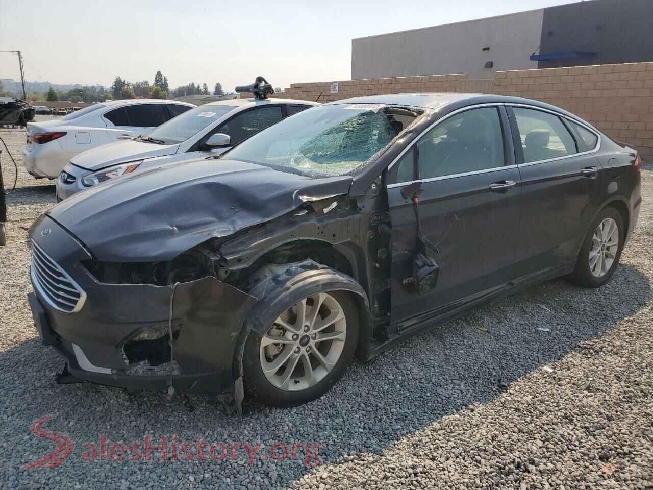 2019 FORD FUSION — VIN 3FA6P0MU8KR221695