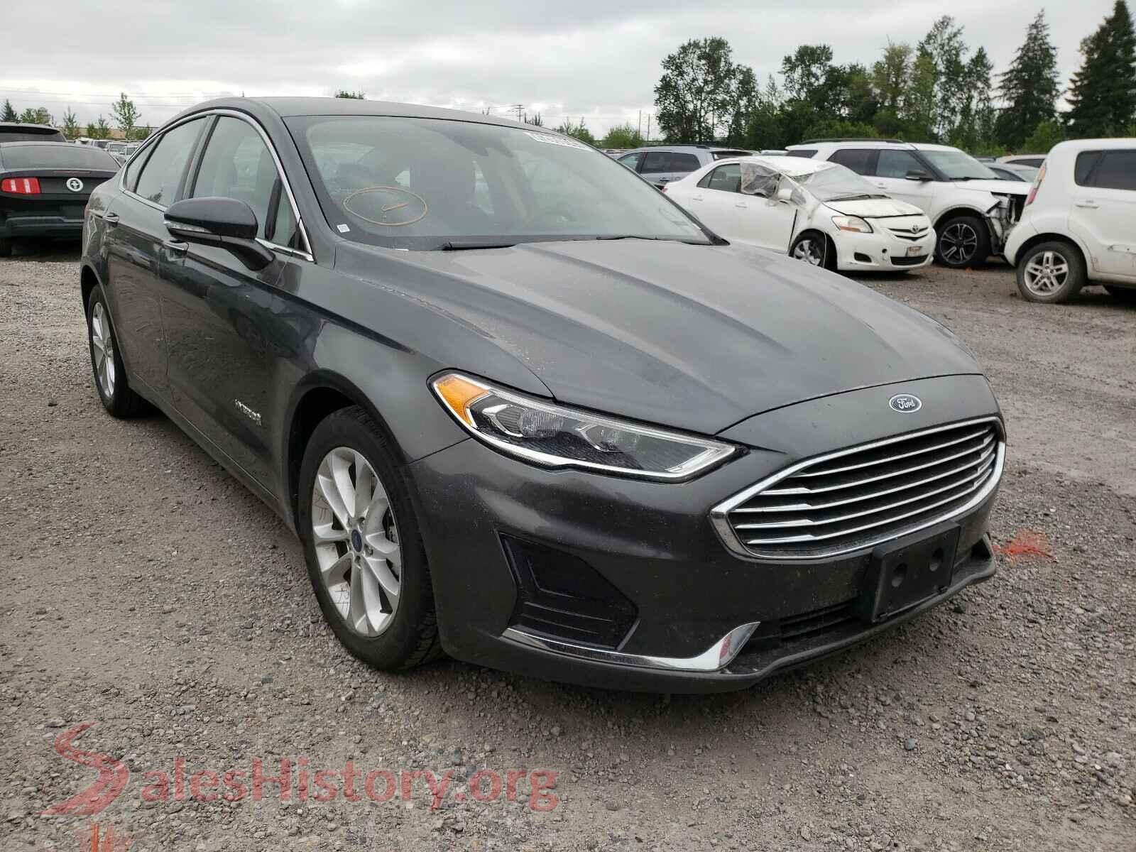 2019 FORD FUSION — VIN 3FA6P0MU8KR255863