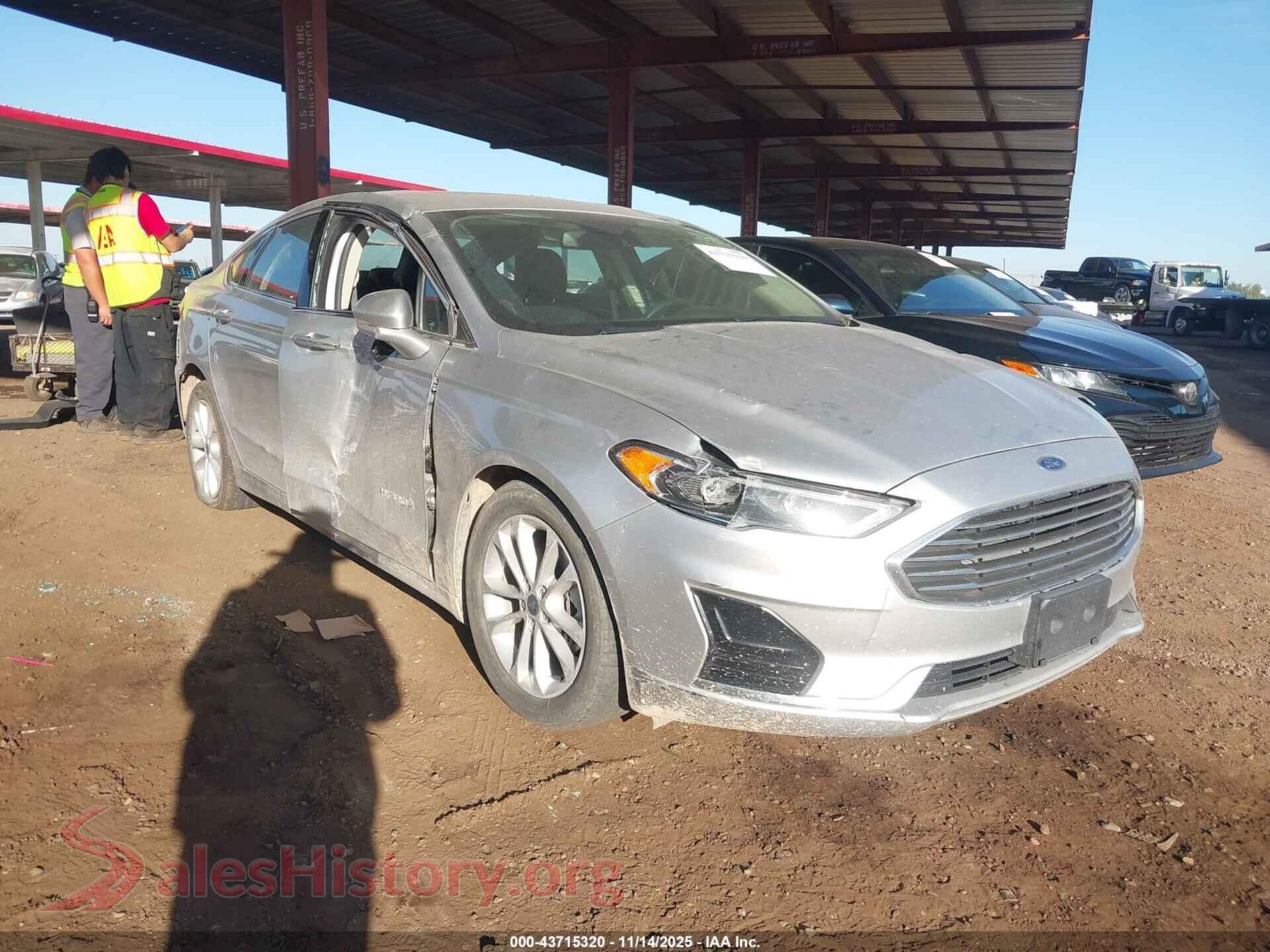 2019 FORD FUSION HYBRID — VIN 3FA6P0MU9KR135568
