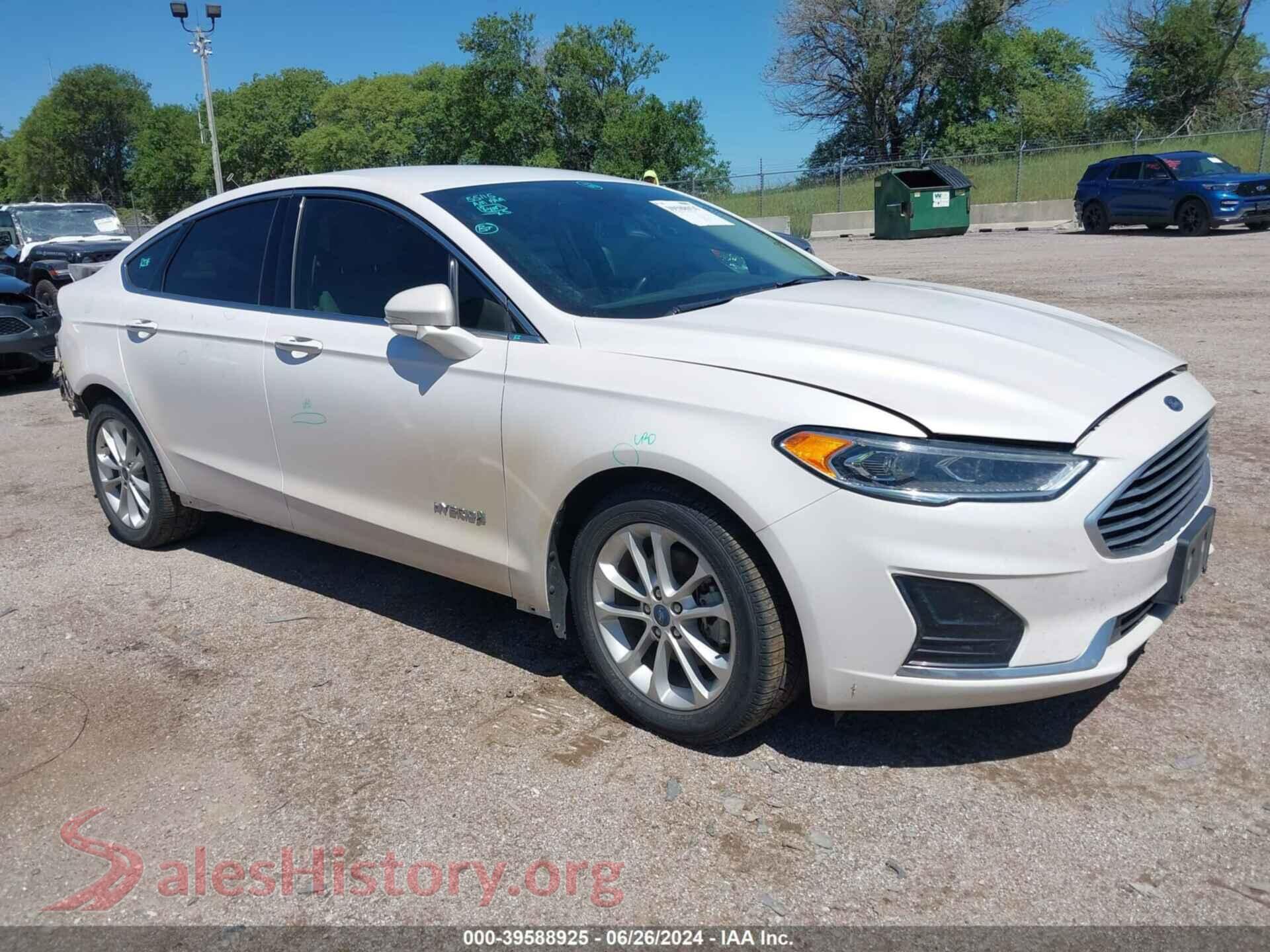 2019 FORD FUSION HYBRID — VIN 3FA6P0MUXKR272843