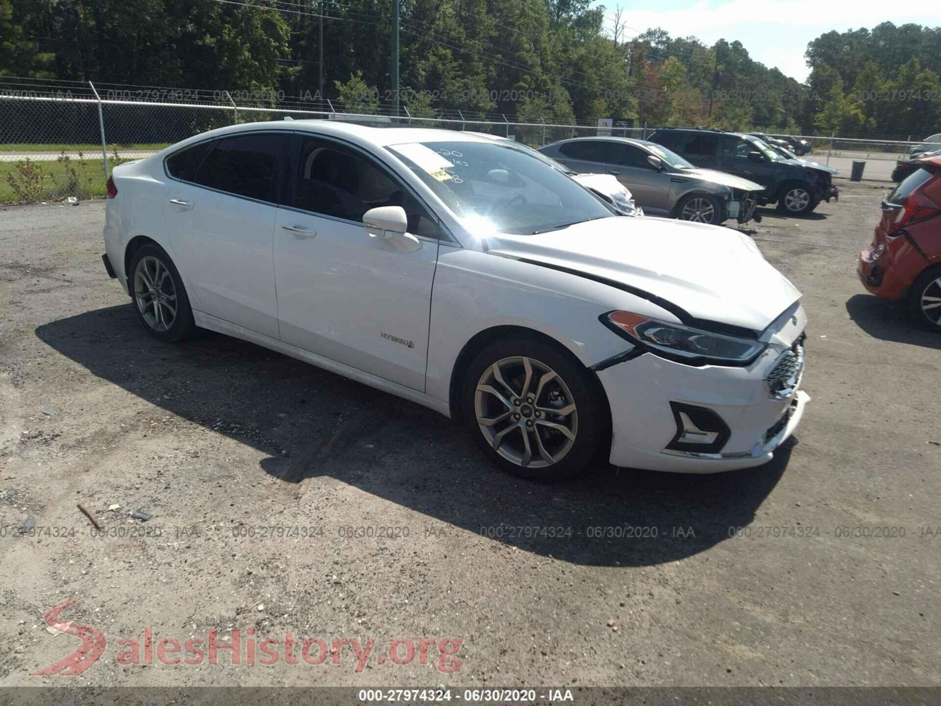2019 FORD FUSION HYBRID — VIN 3FA6P0RU0KR139100