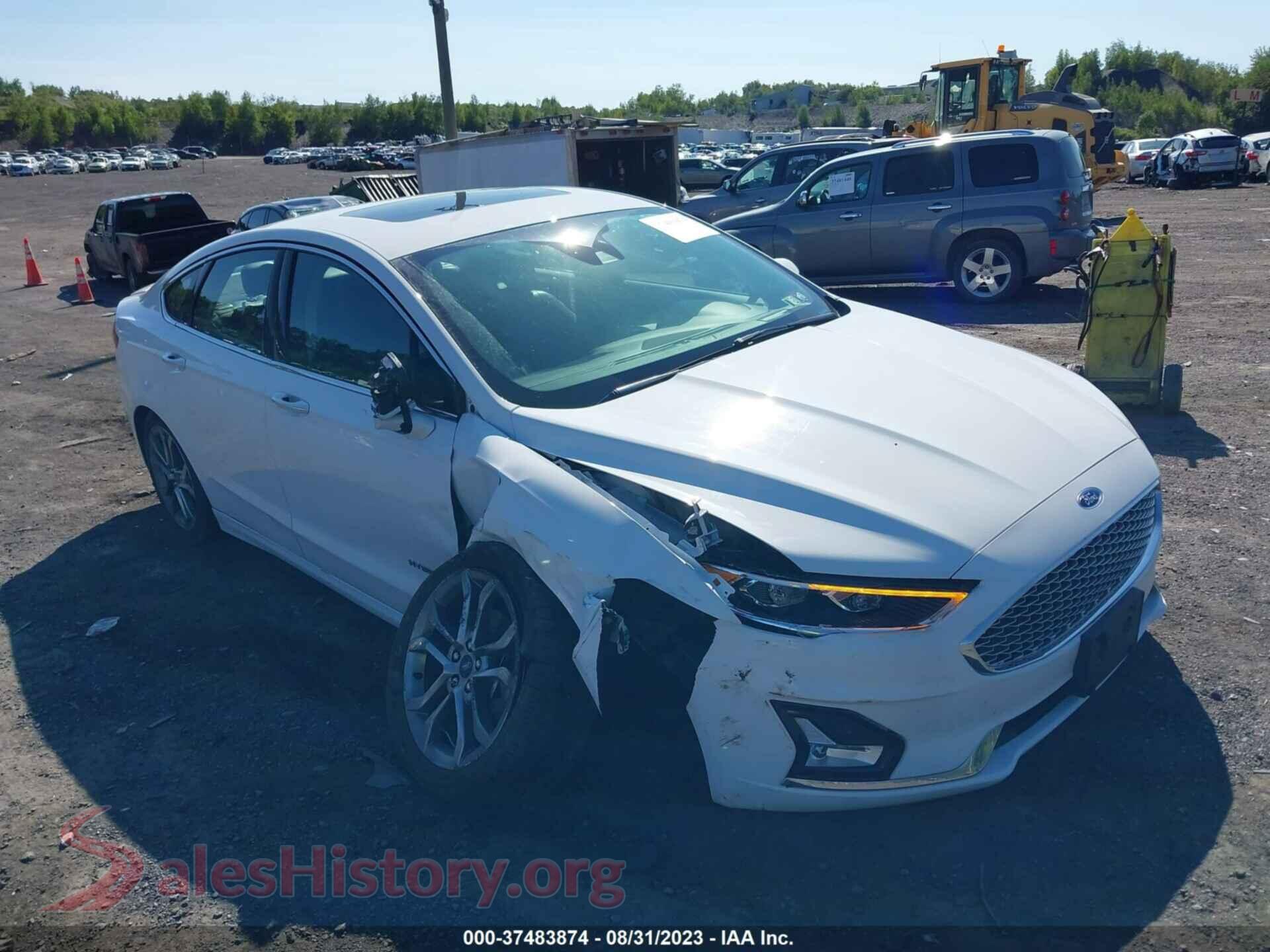 2019 FORD FUSION HYBRID — VIN 3FA6P0RU9KR106810