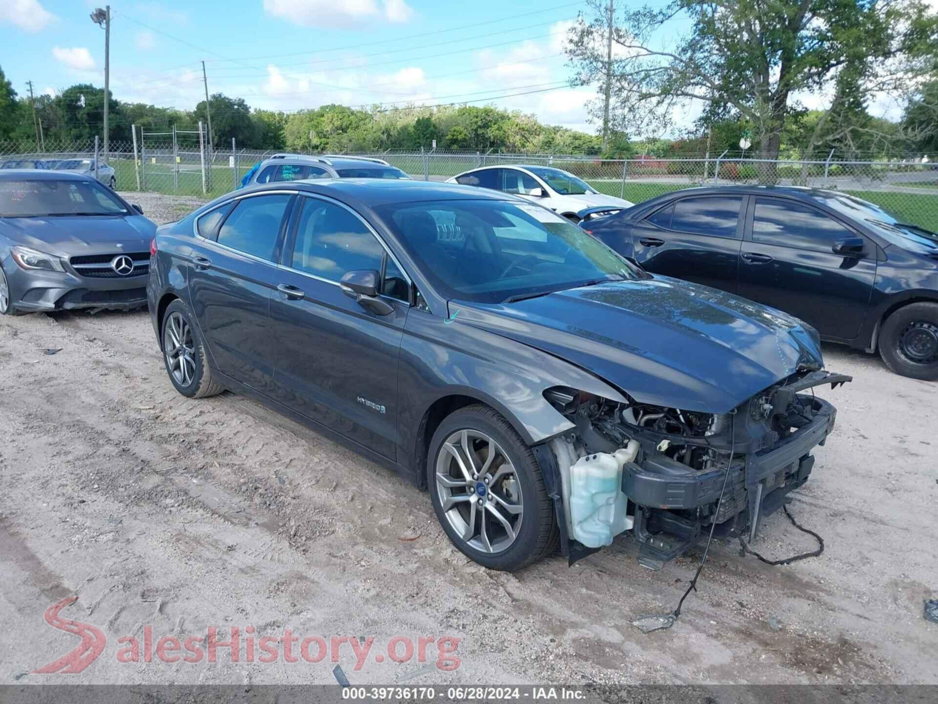 2019 FORD FUSION HYBRID — VIN 3FA6P0RU9KR138902