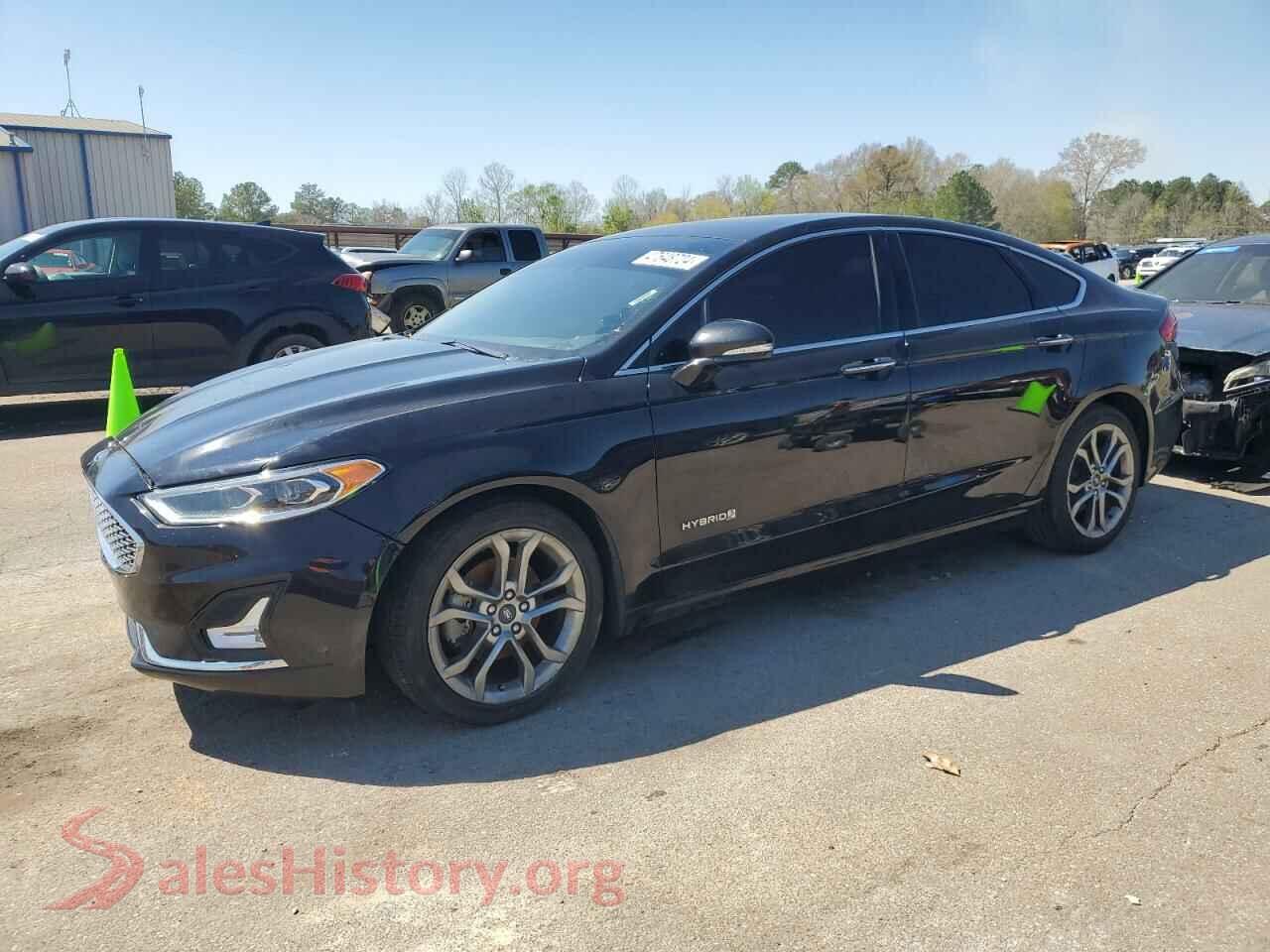 2019 FORD FUSION — VIN 3FA6P0RUXKR209220
