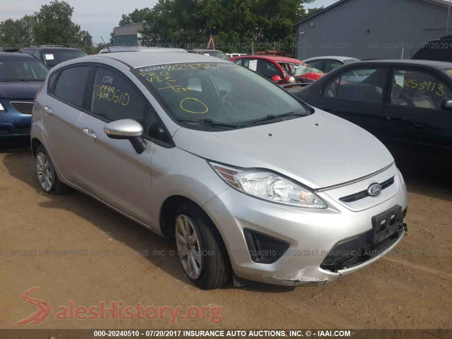 2013 Ford Fiesta — VIN 3FADP4EJ3DM220120
