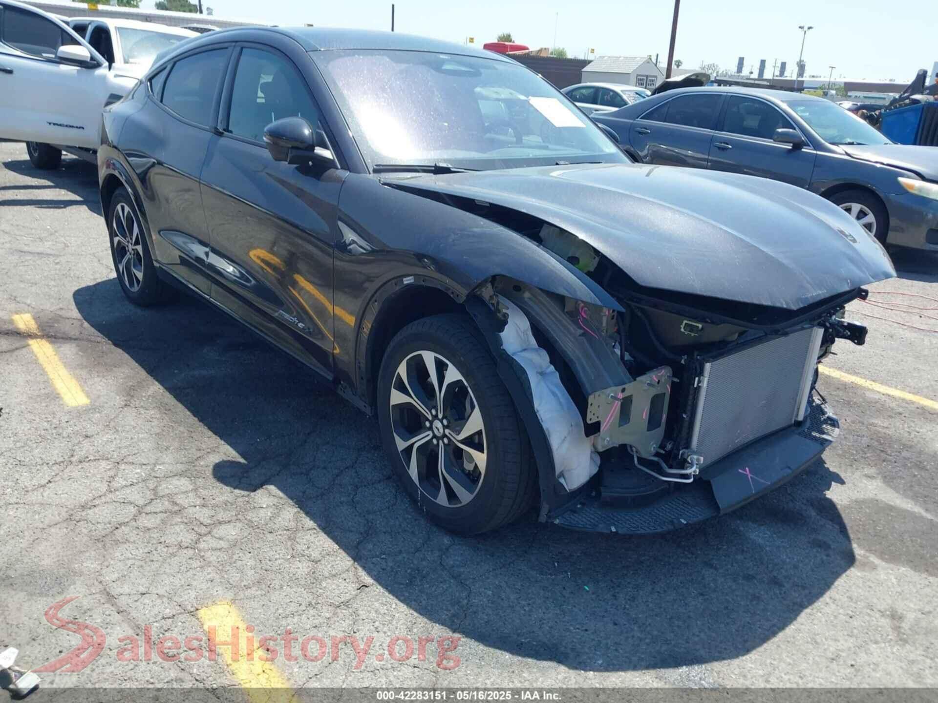 2021 FORD MUSTANG MACH-E — VIN 3FMTK3R74MMA59575