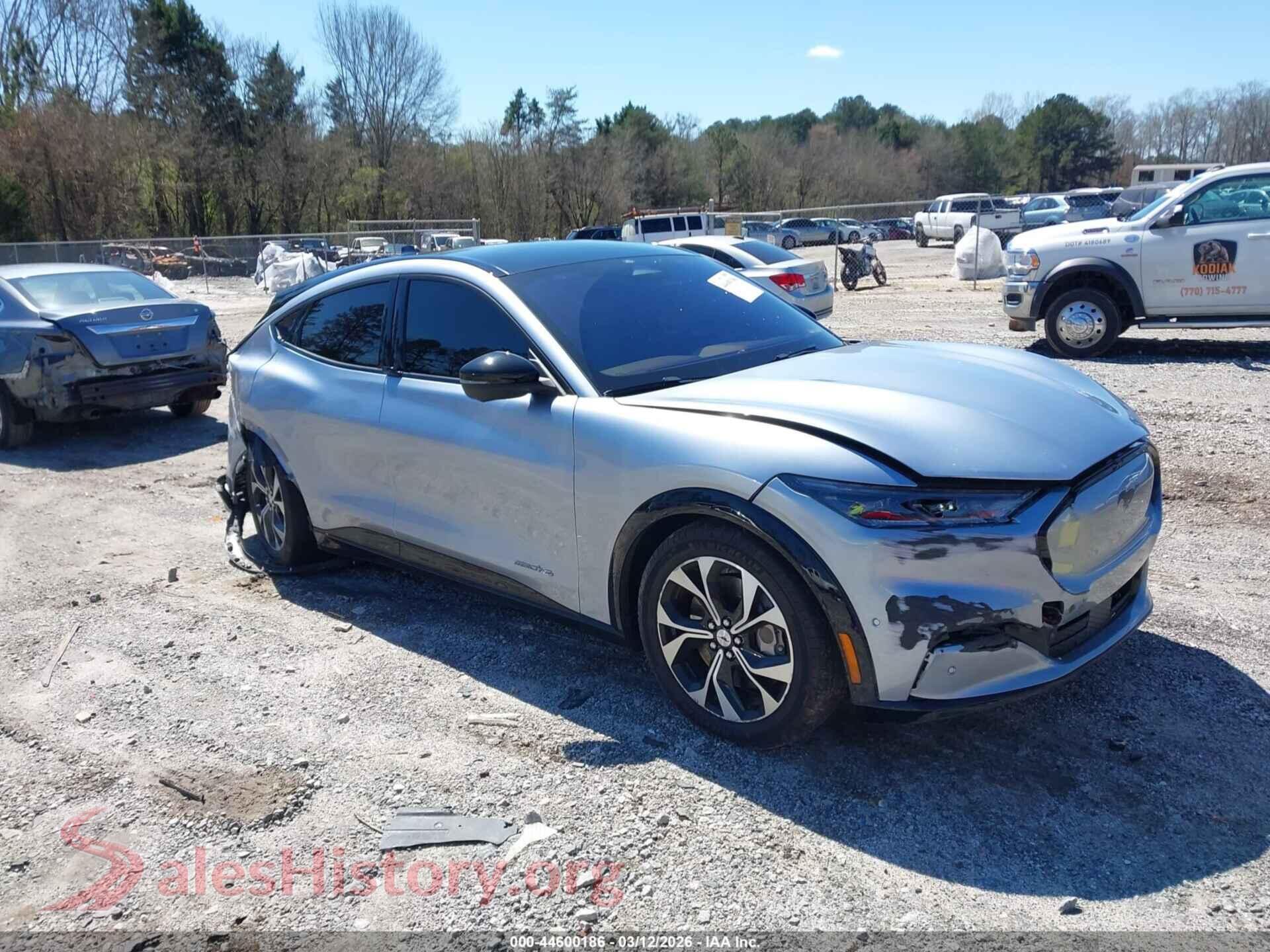2022 FORD MUSTANG MACH-E — VIN 3FMTK3SS7NMA41748