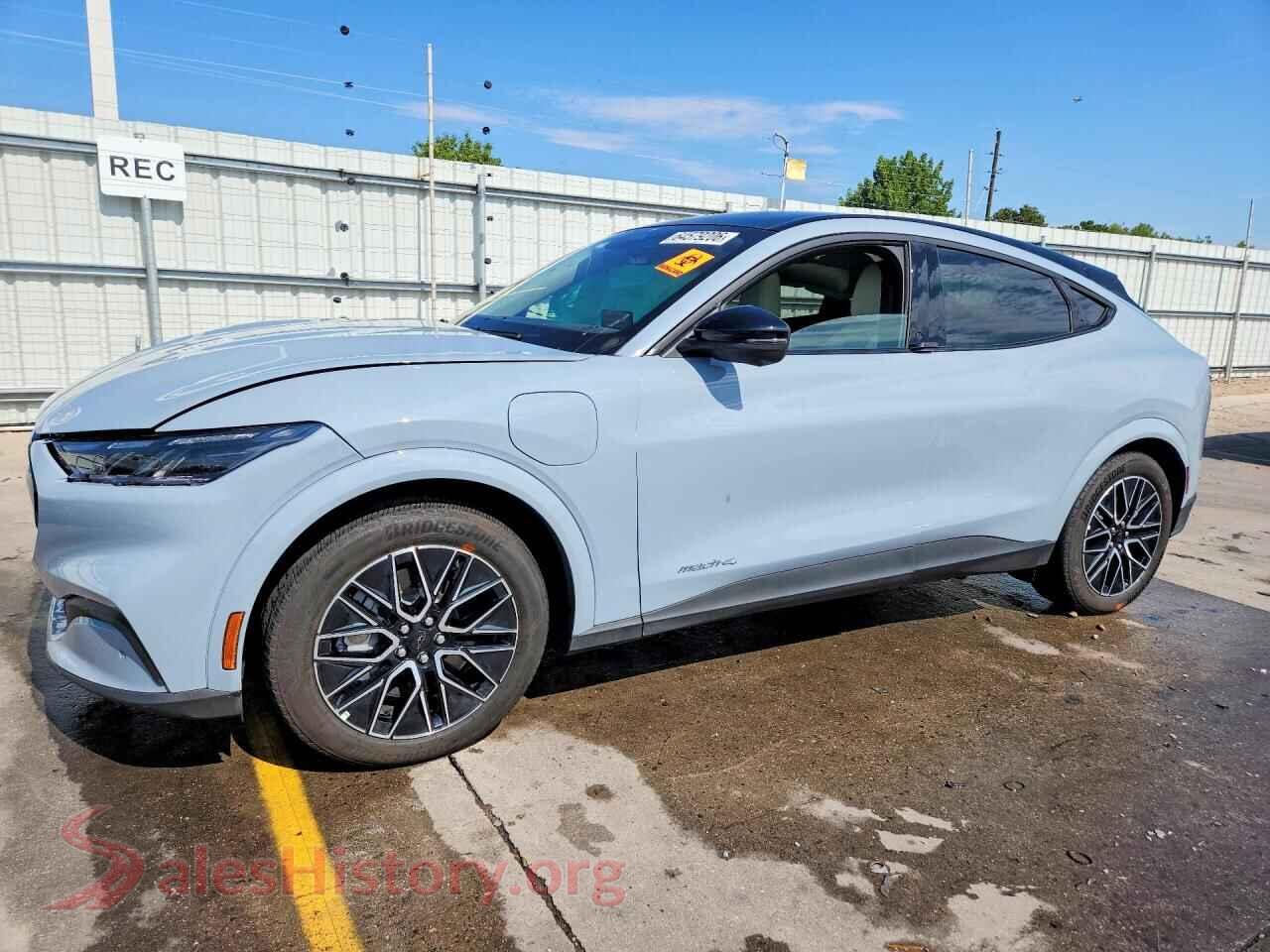 2025 FORD MUSTANG — VIN 3FMTK3SU6SMA20354