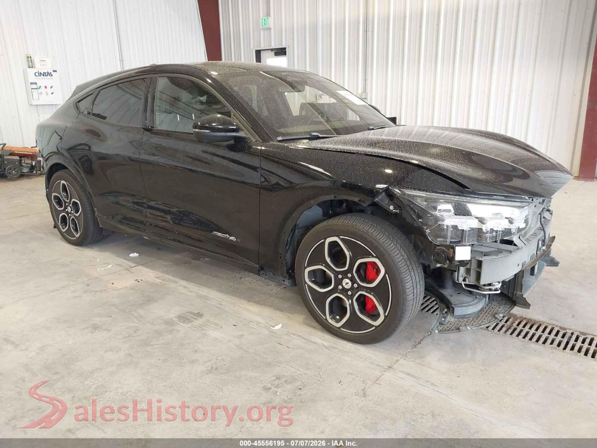 2021 FORD MUSTANG MACH-E — VIN 3FMTK4SE9MME00323