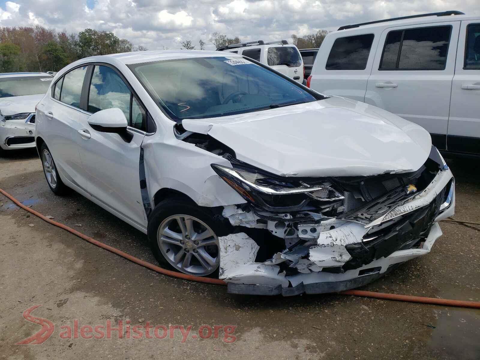 2017 CHEVROLET CRUZE — VIN 3G1BE6SM2HS510232