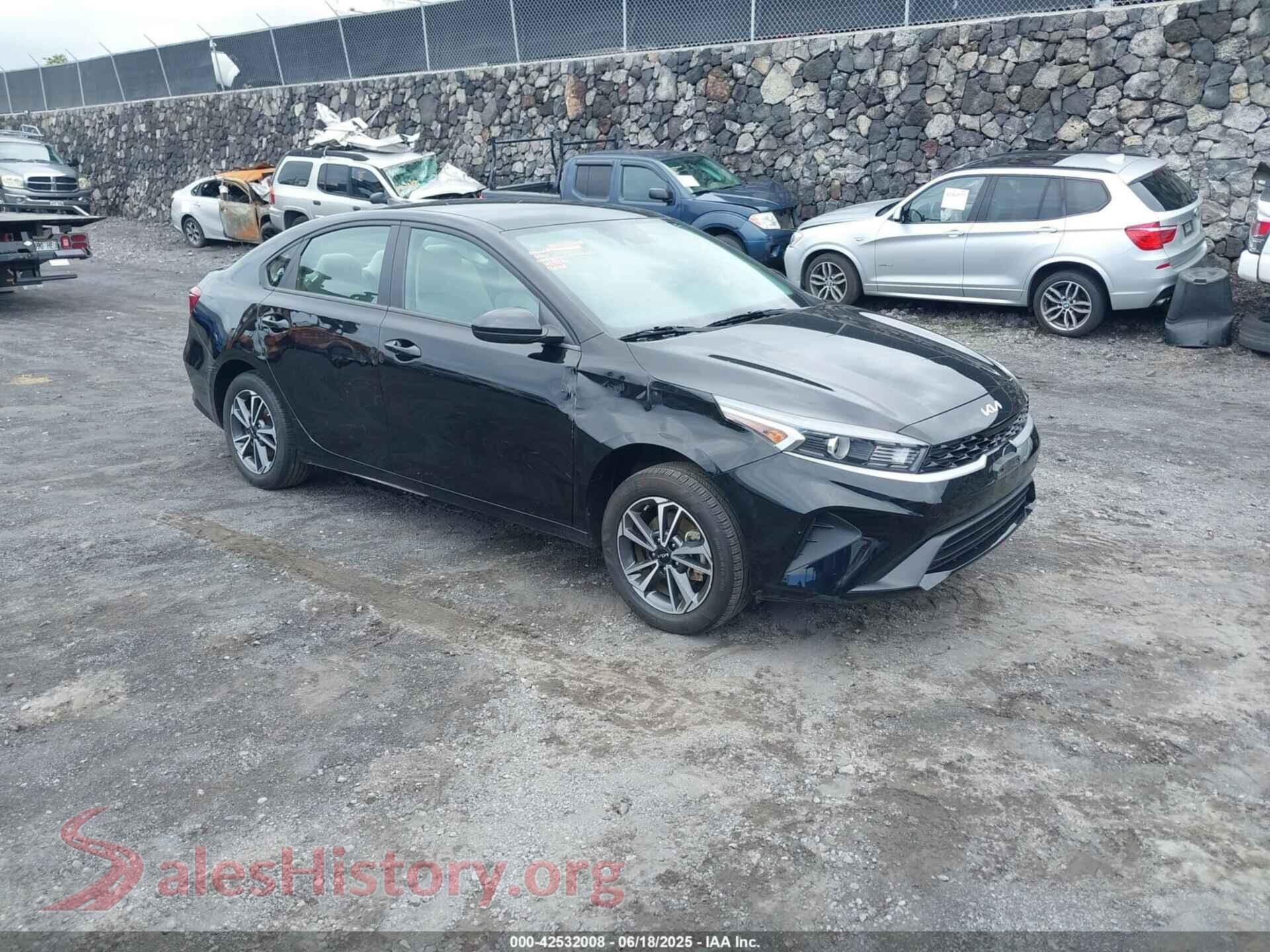 2023 KIA FORTE — VIN 3KPF24AD9PE646989