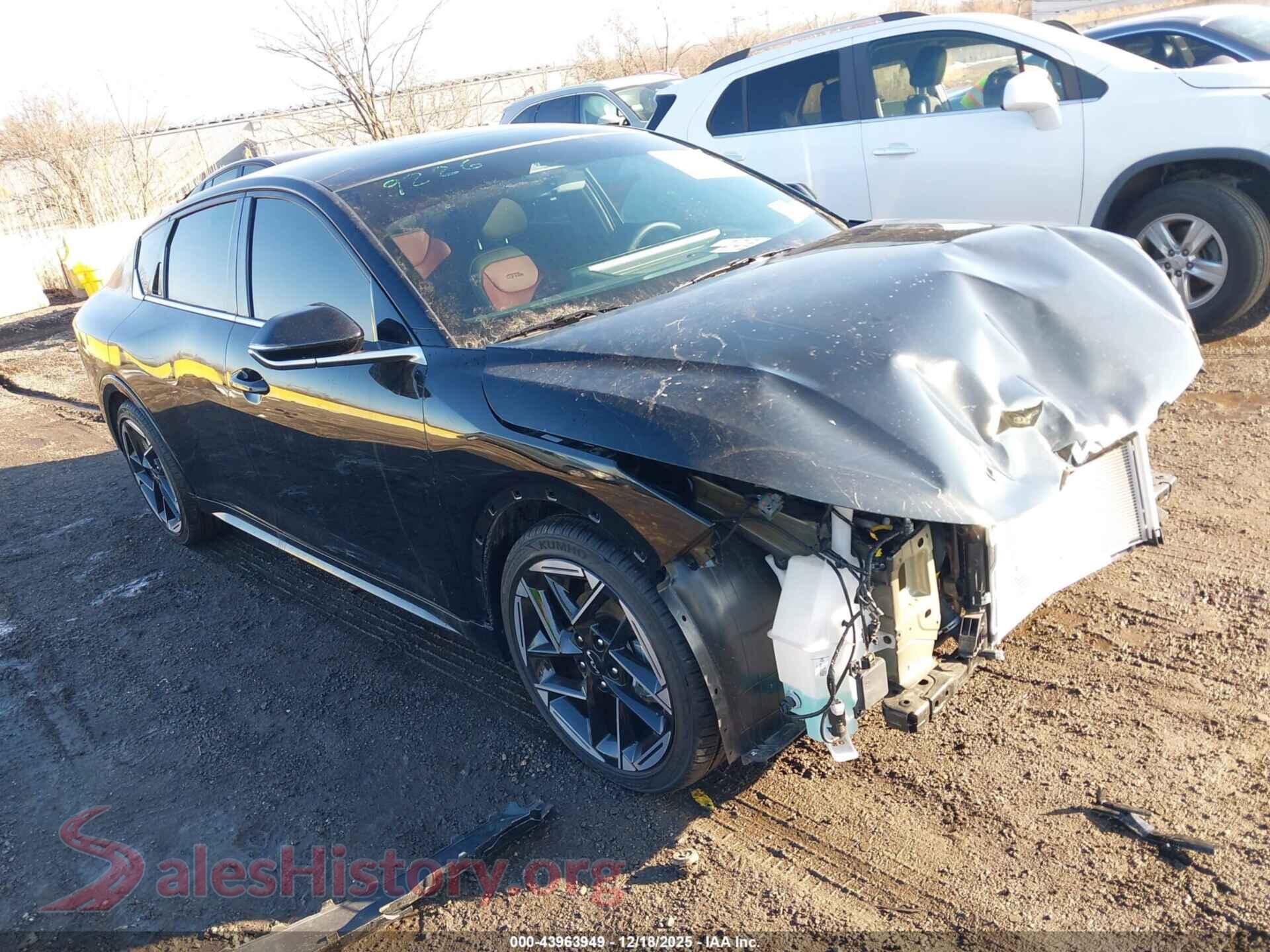 2025 KIA K4 — VIN 3KPFW4DE2SE185510