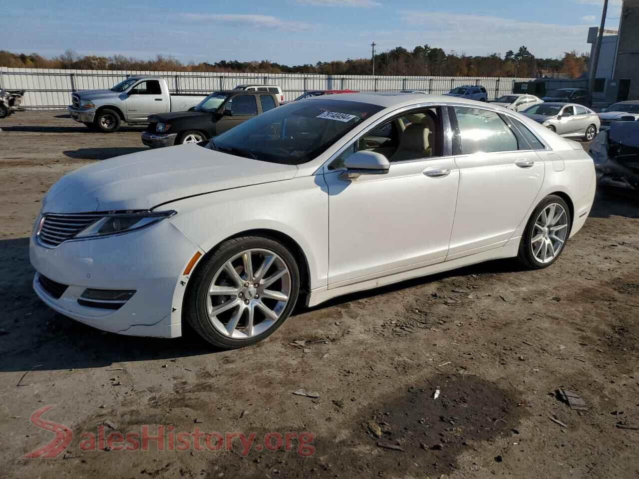 2015 LINCOLN MKZ — VIN 3LN6L2LU7FR600319