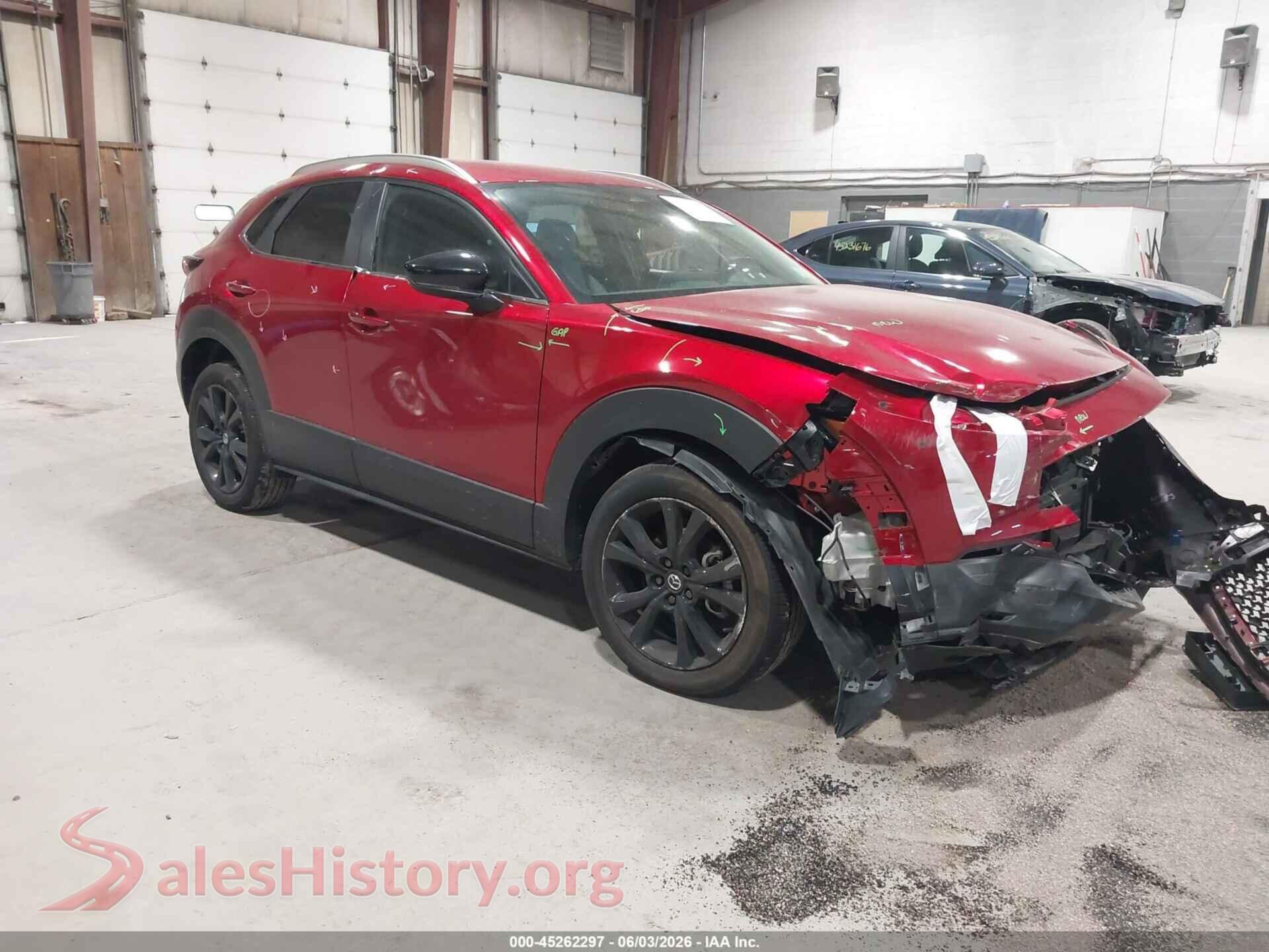2025 MAZDA CX-30 — VIN 3MVDMBBM9SM820612