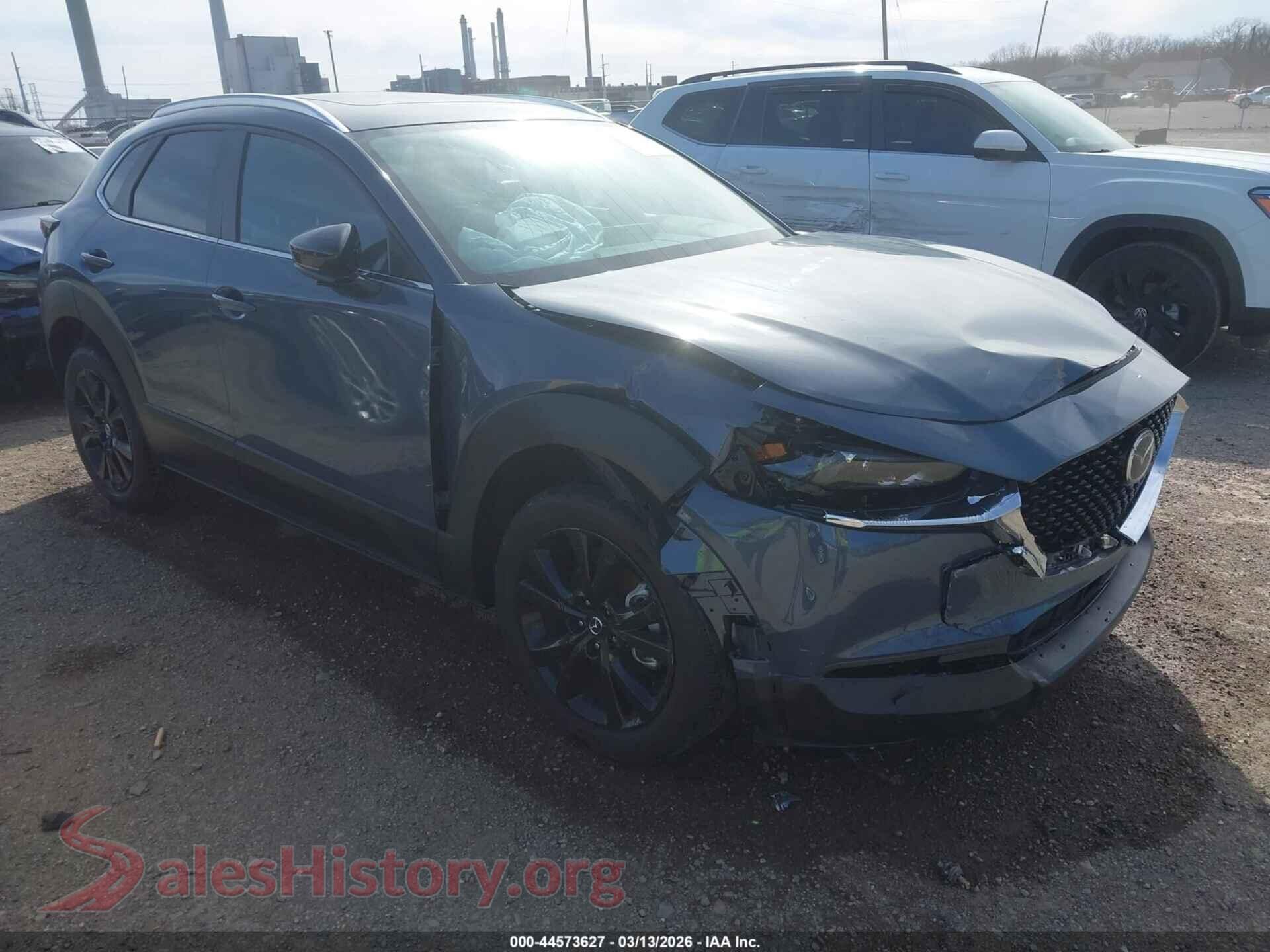 2025 MAZDA CX-30 — VIN 3MVDMBCM8SM814704
