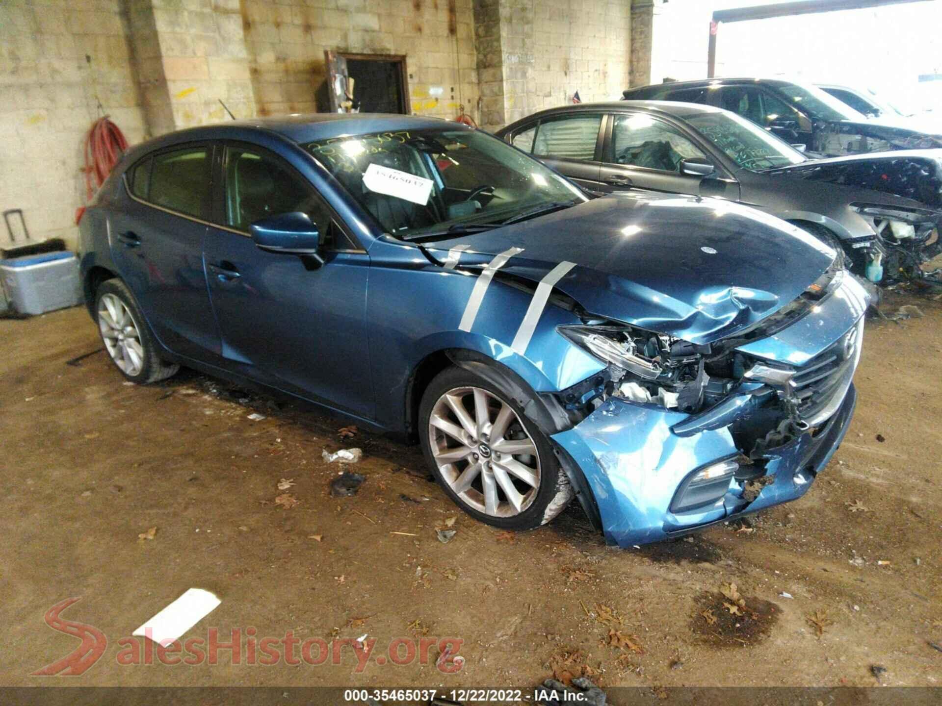 2017 MAZDA MAZDA3 5-DOOR — VIN 3MZBN1L33HM128602