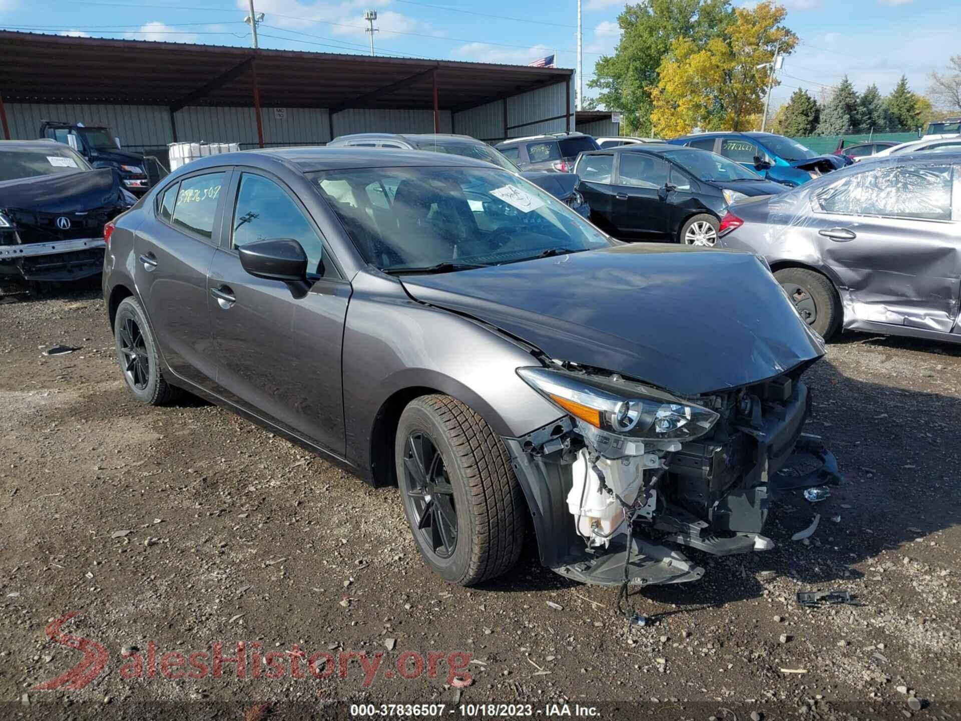 2018 MAZDA MAZDA3 4-DOOR — VIN 3MZBN1U77JM160427