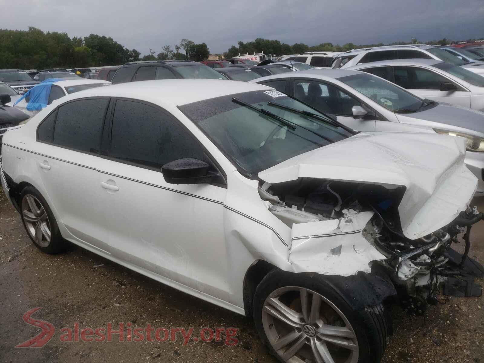 2016 VOLKSWAGEN JETTA — VIN 3VW267AJ5GM270384